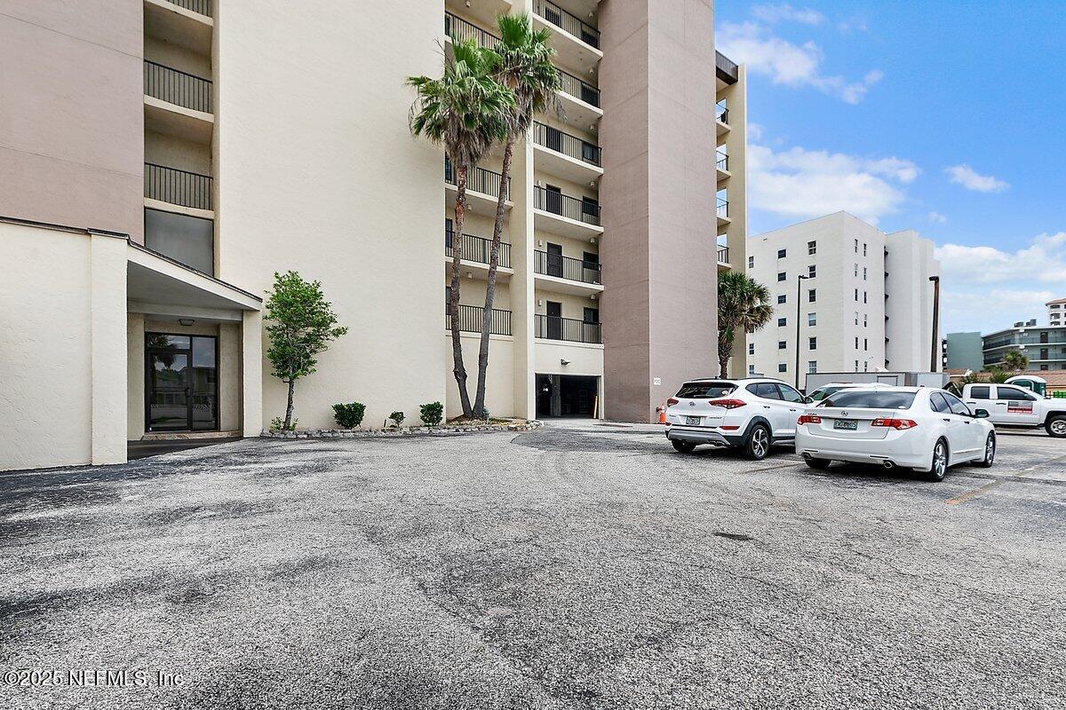 601 1ST Street 4H