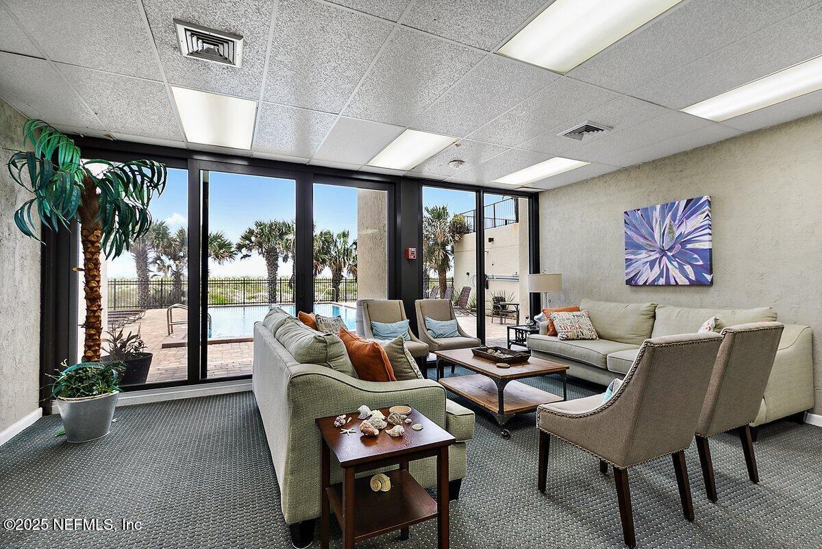 601 1ST Street 4H