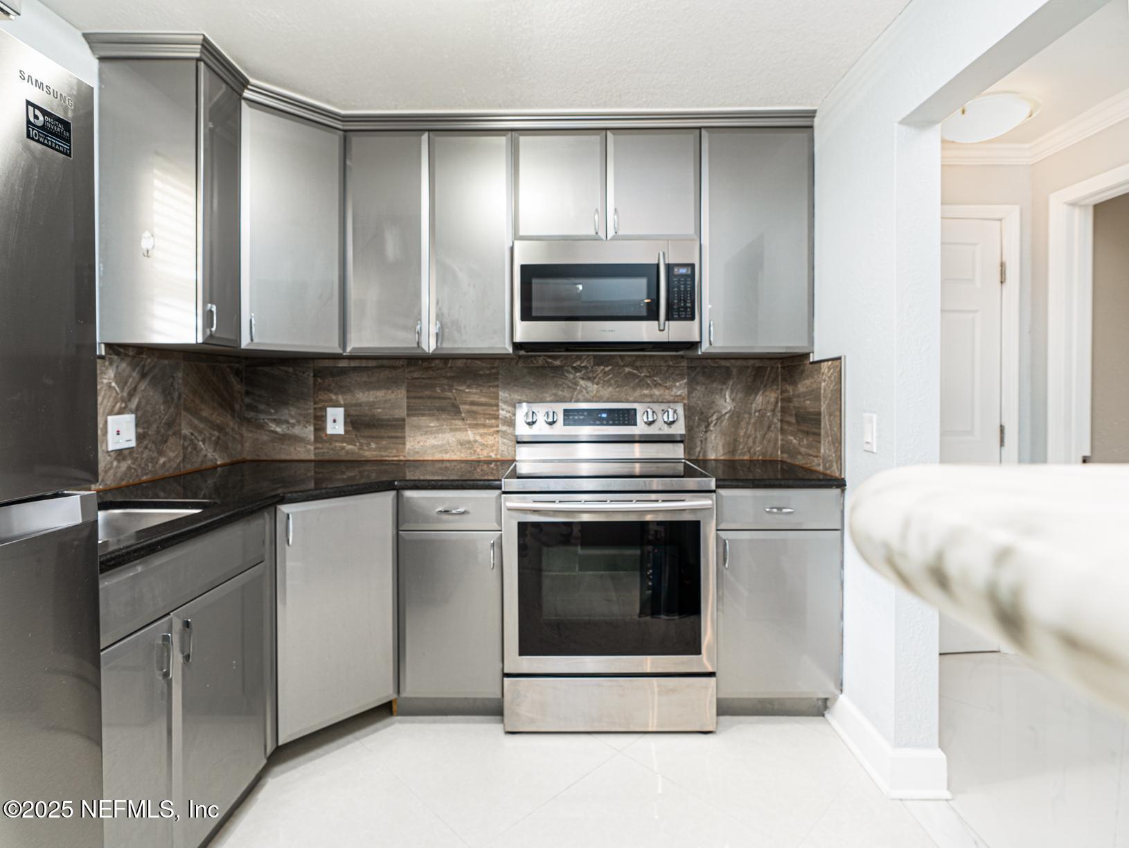 1530 EL PRADO Road 5