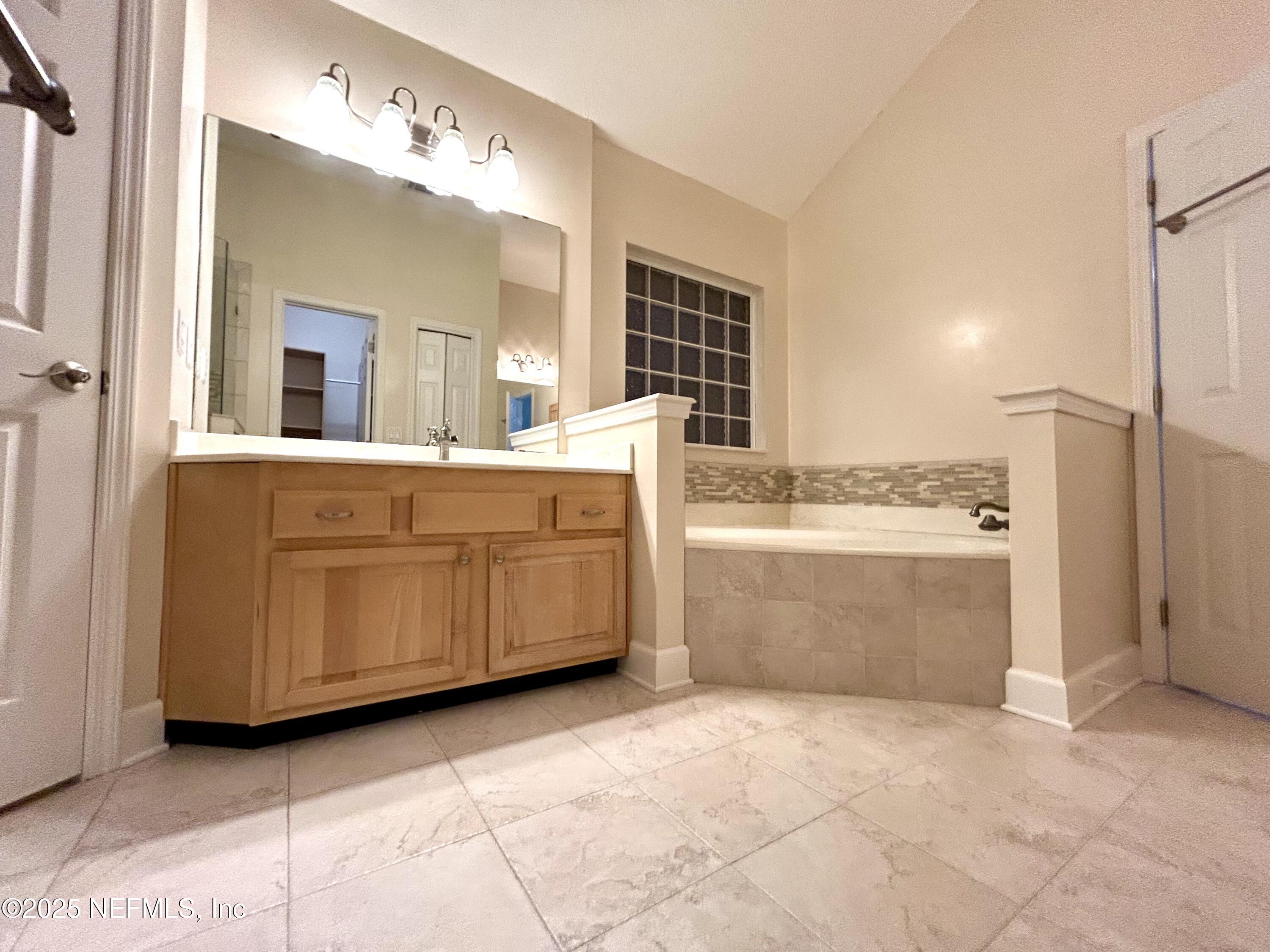 1717 RIVER PLANTATION Lane