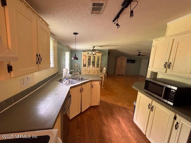 10145 E DEEP CREEK Boulevard