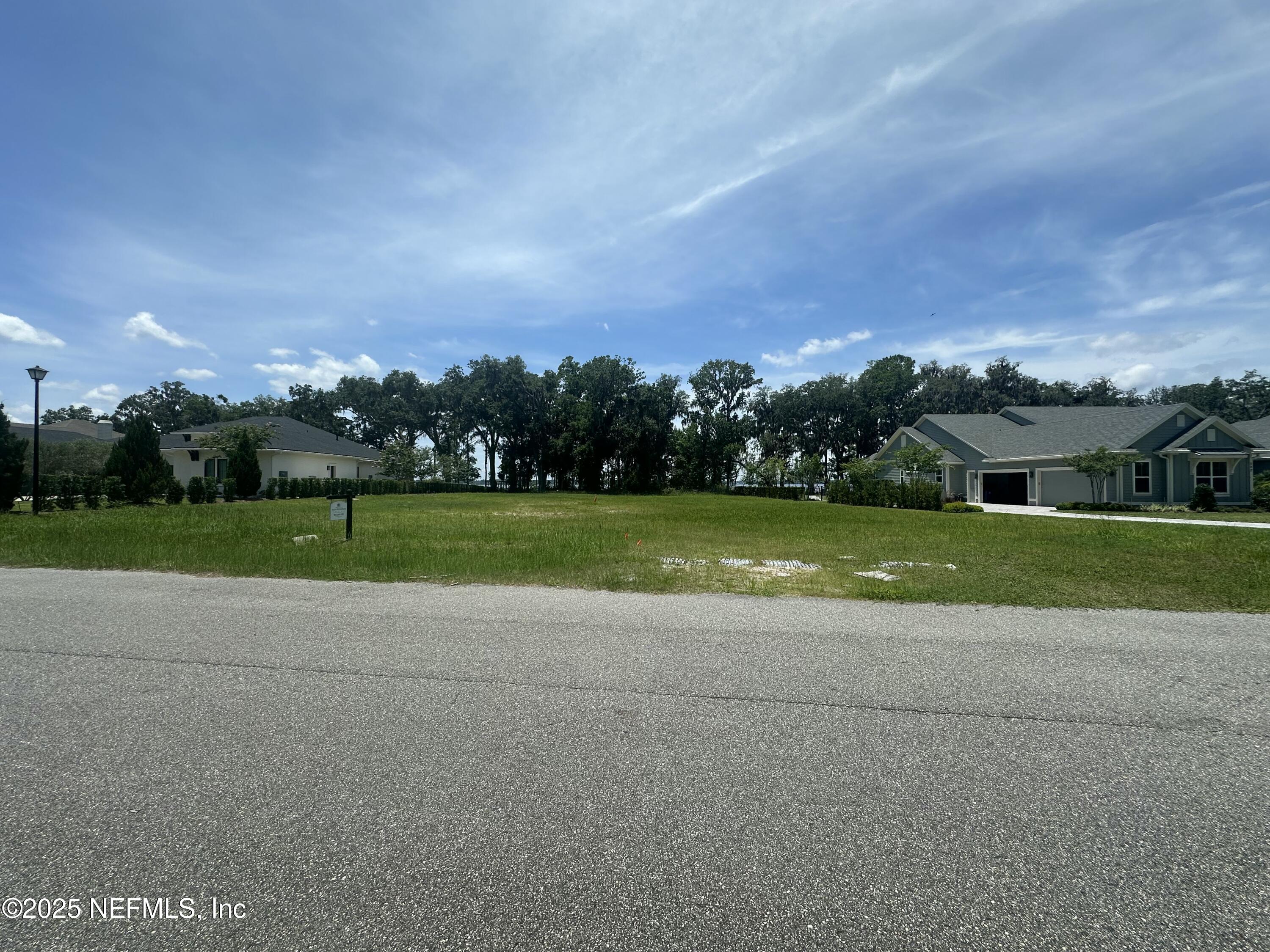 330 HALLOWES Cove, St. Johns