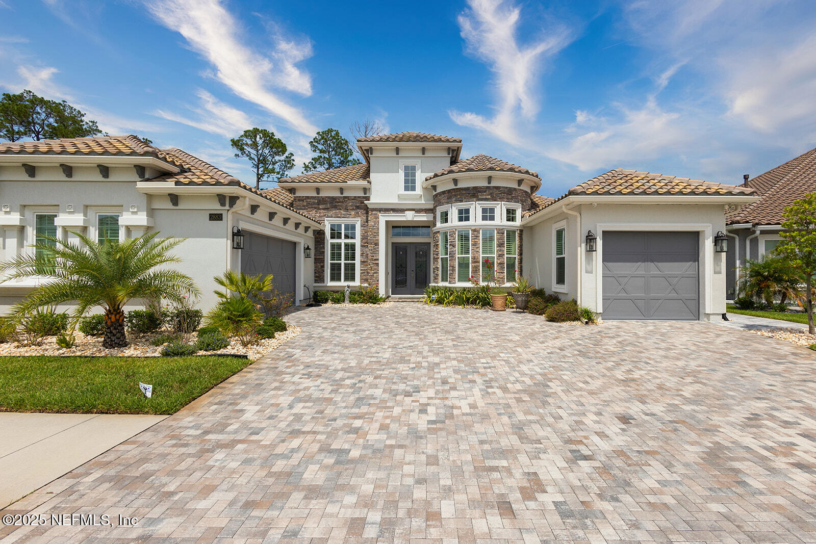 2883 CASSIA Lane