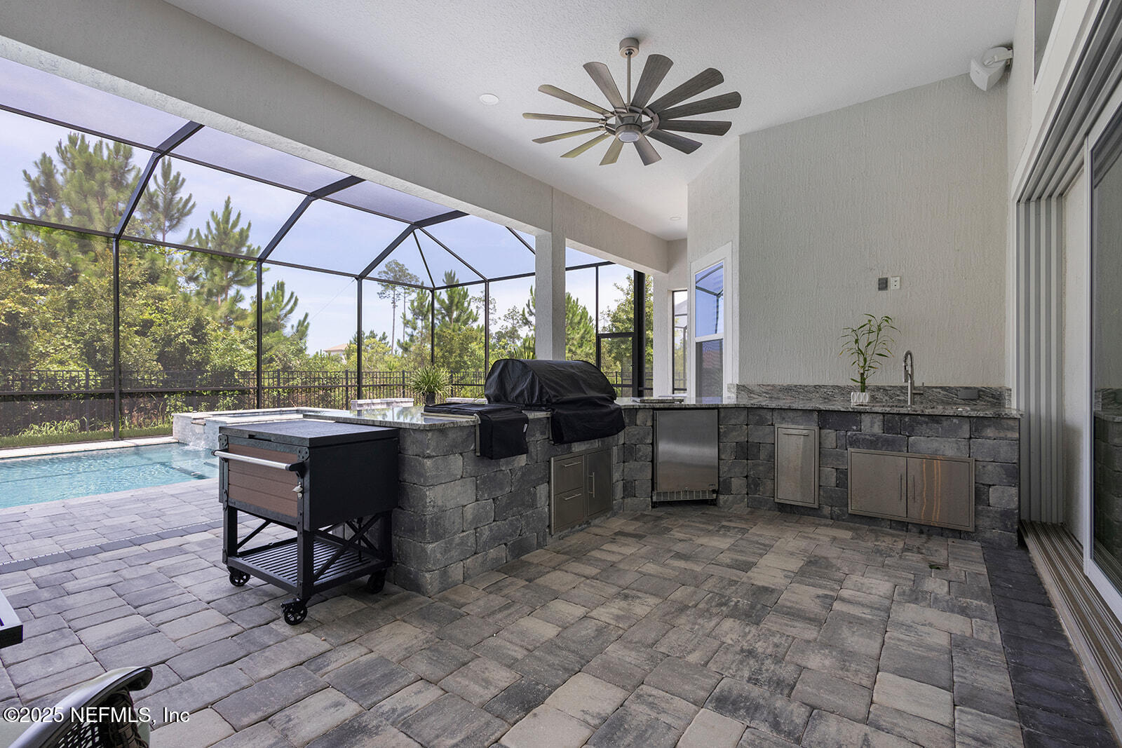 2883 CASSIA Lane
