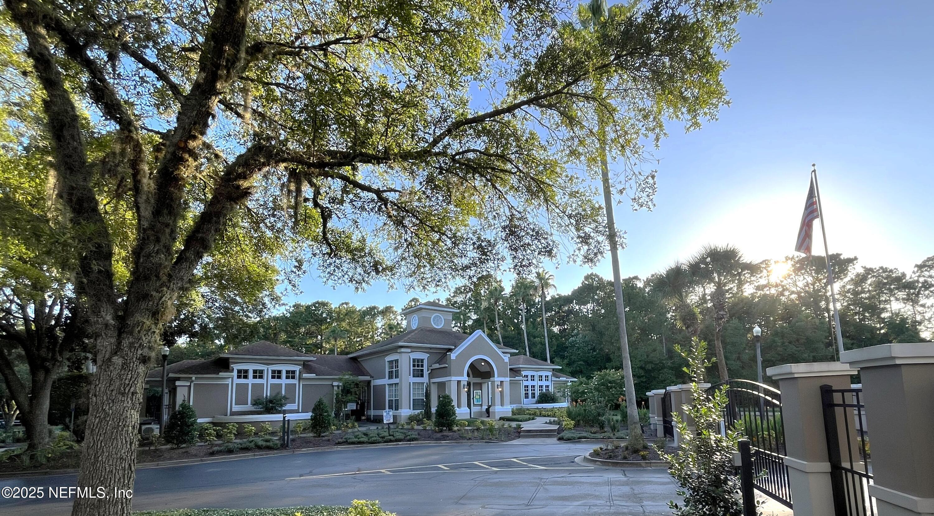 10550 BAYMEADOWS Road 425
