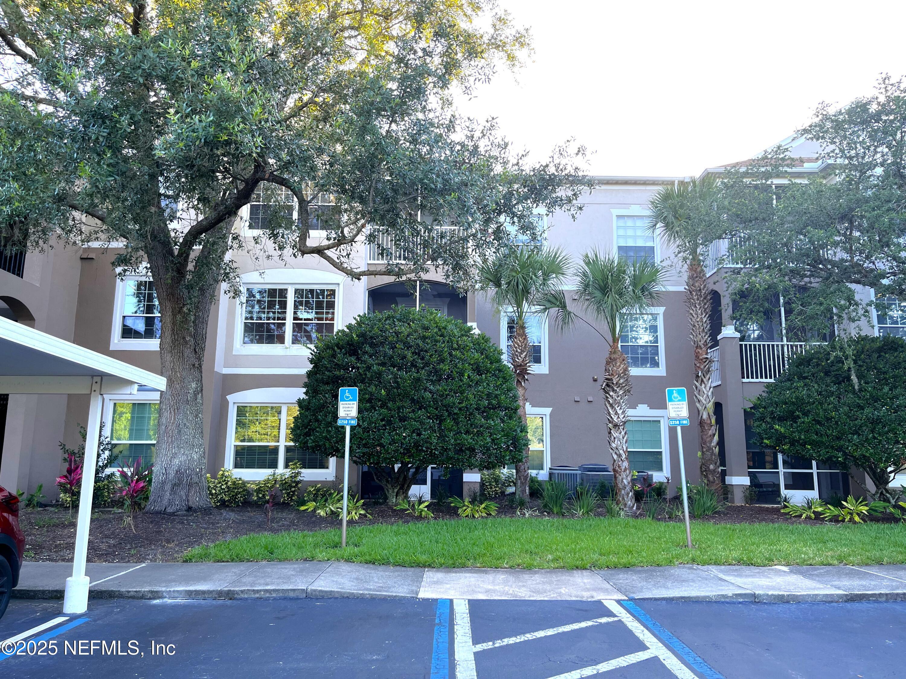 10550 BAYMEADOWS Road 425
