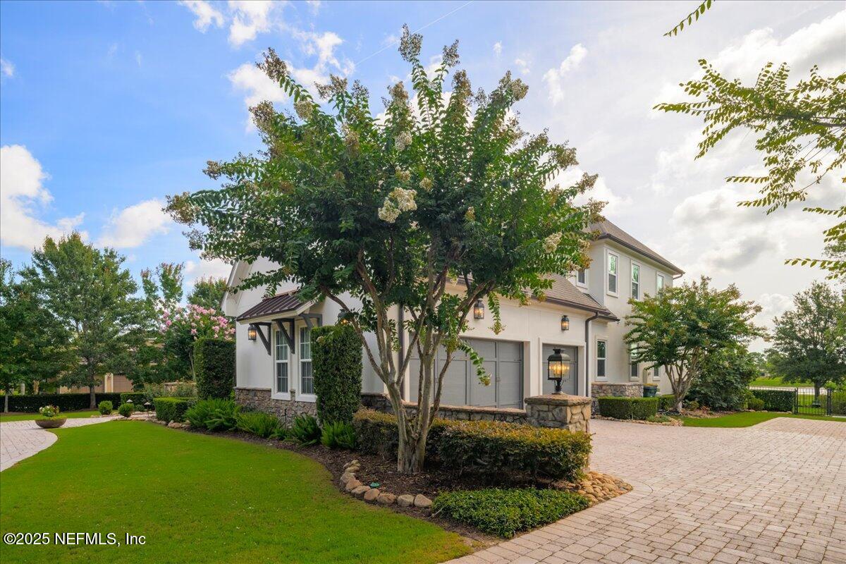4413 HUNTERSTON Lane