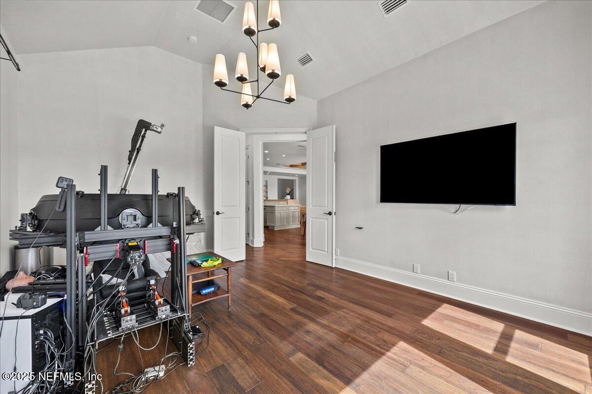 4413 HUNTERSTON Lane