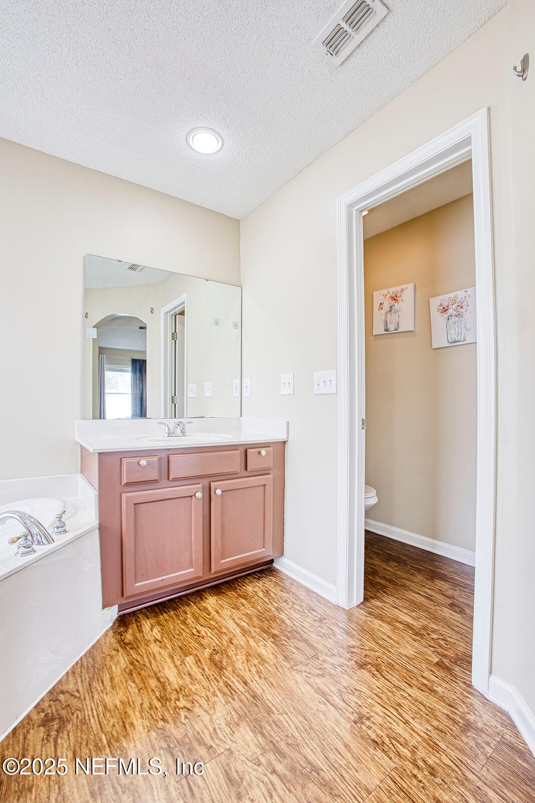 9105 PROSPERITY LAKE Drive