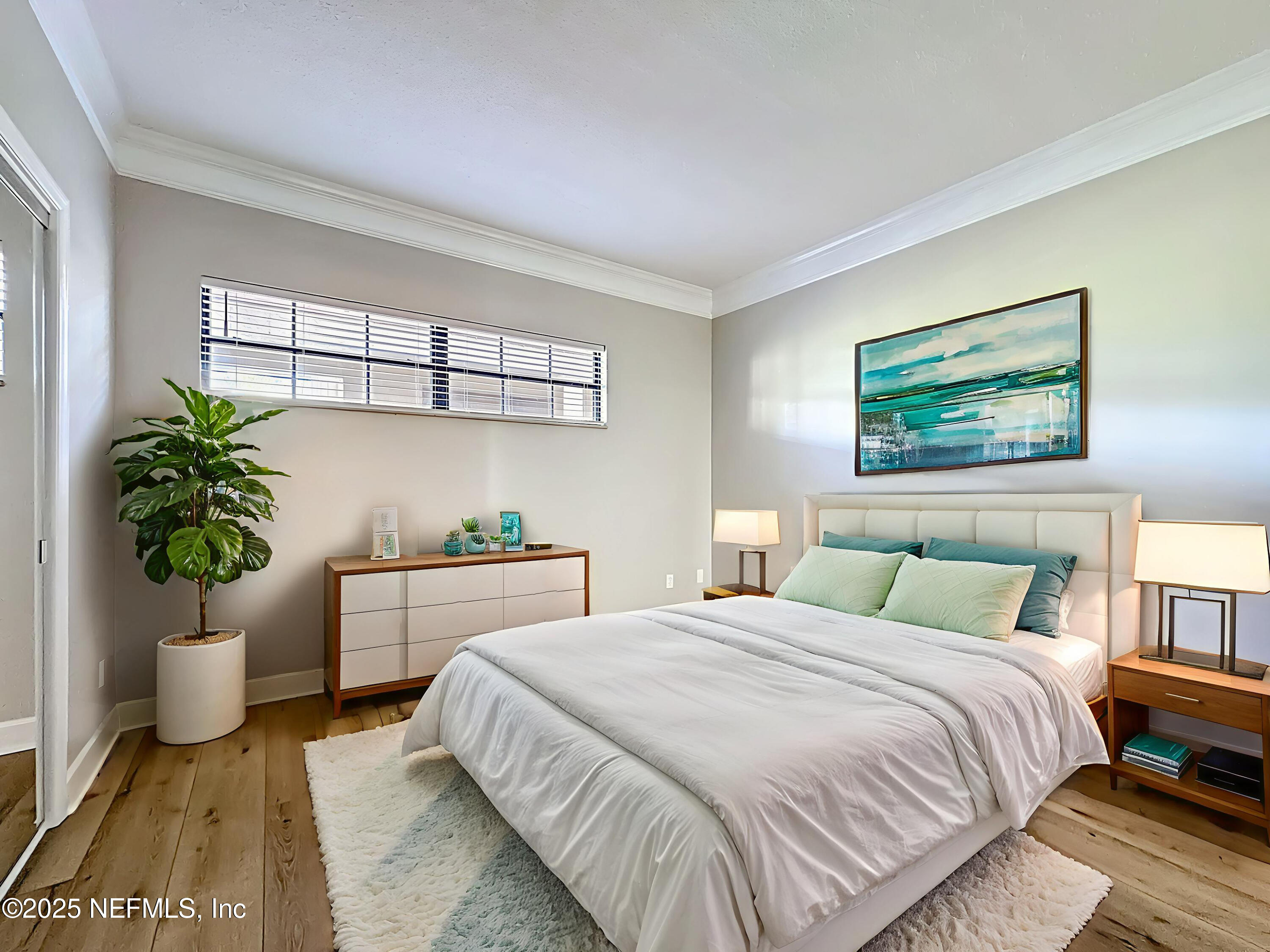 2199 ASTOR Street 403