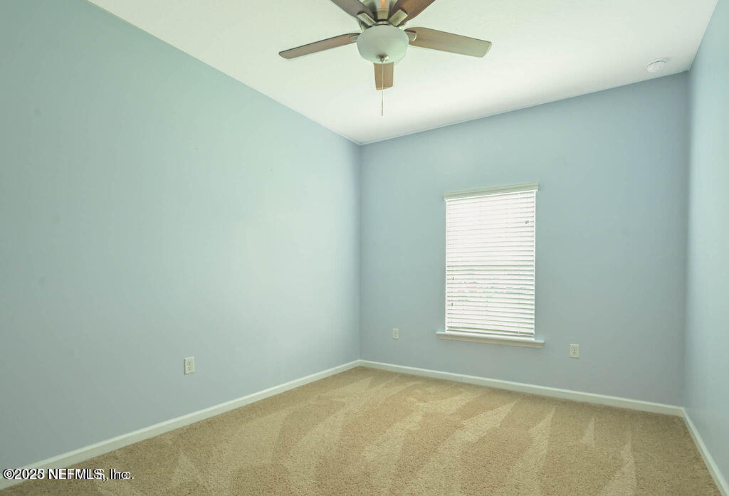 15736 SPOTTED SADDLE Circle