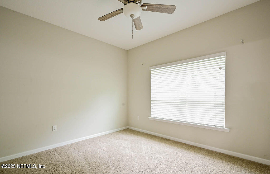 15736 SPOTTED SADDLE Circle