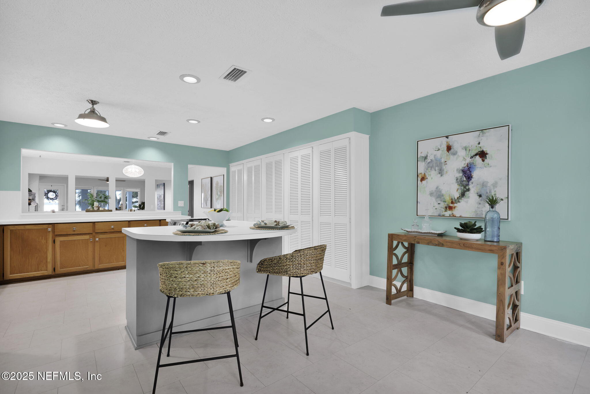1050 RIVER Road