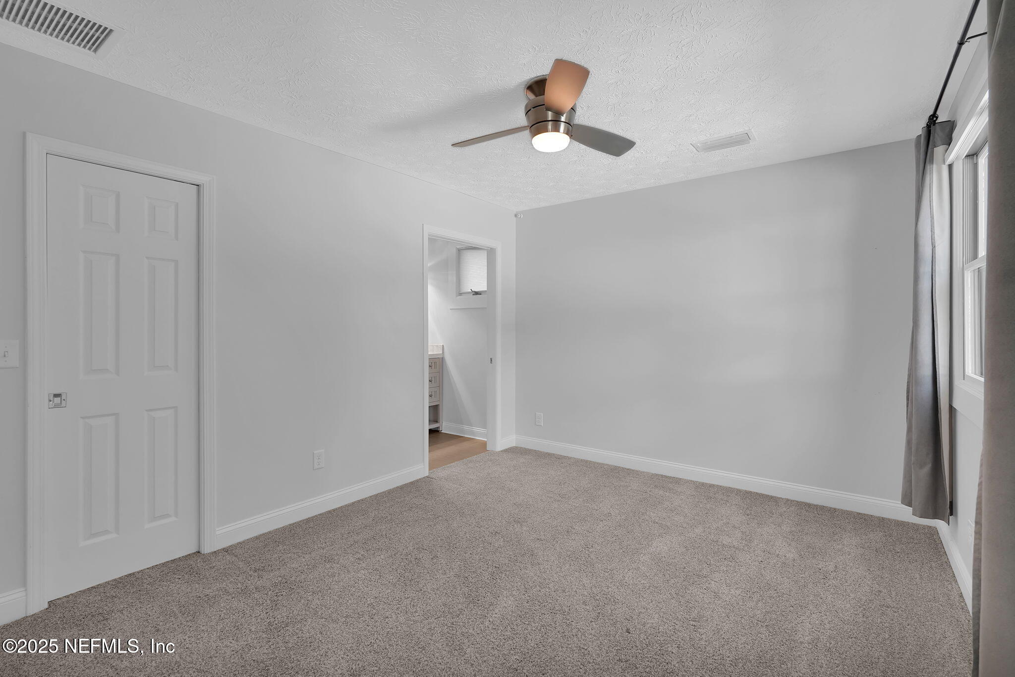 1050 RIVER Road