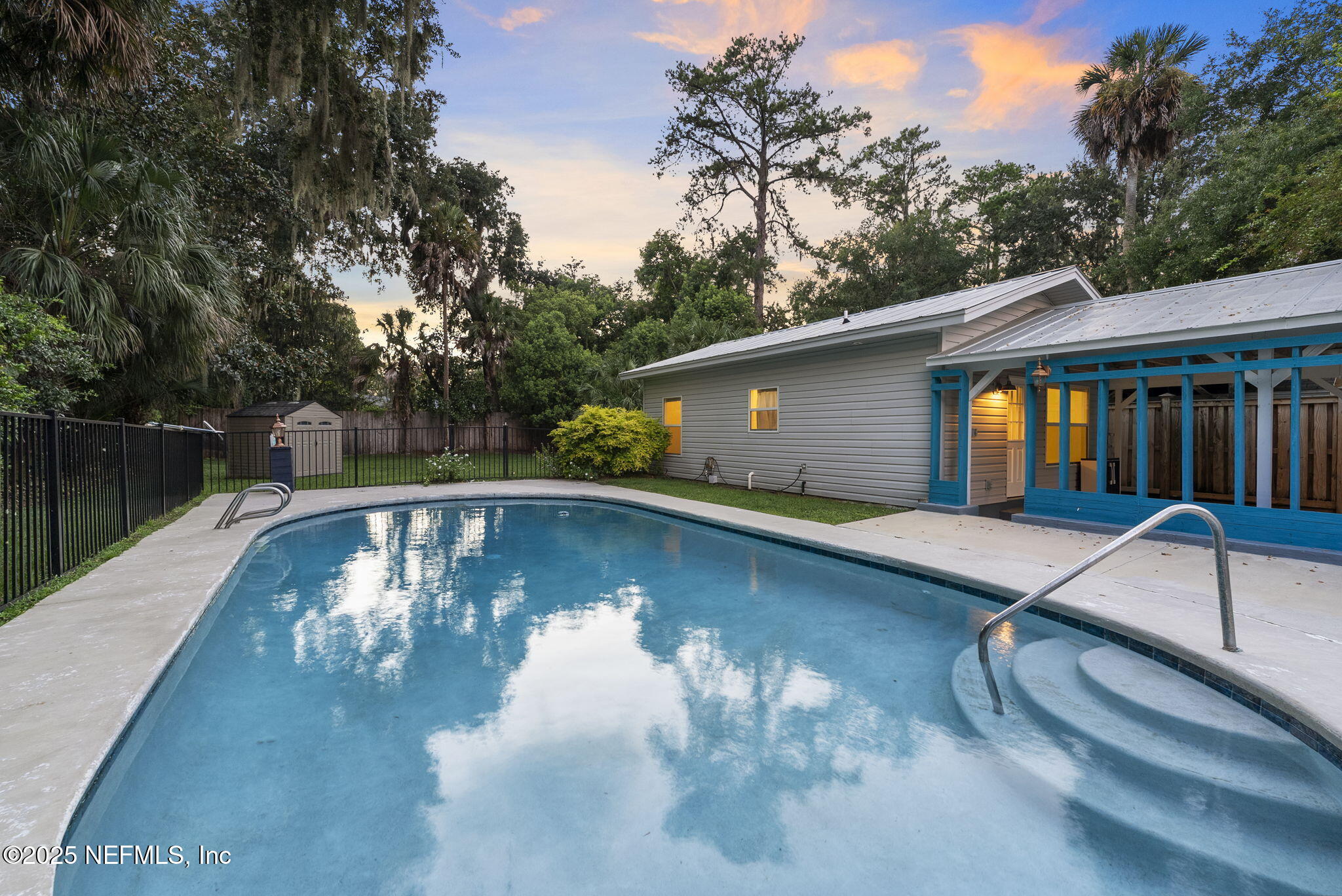 1050 RIVER Road