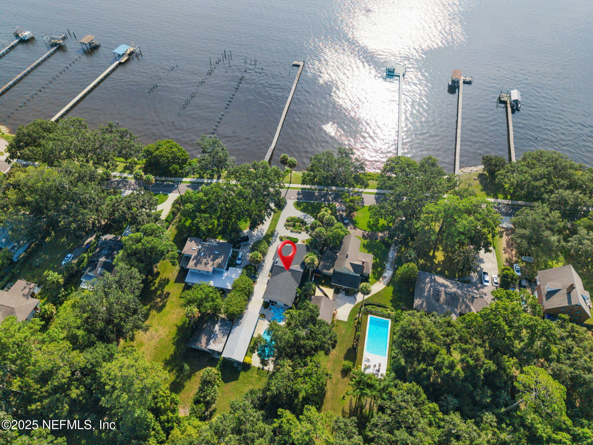 1050 RIVER Road