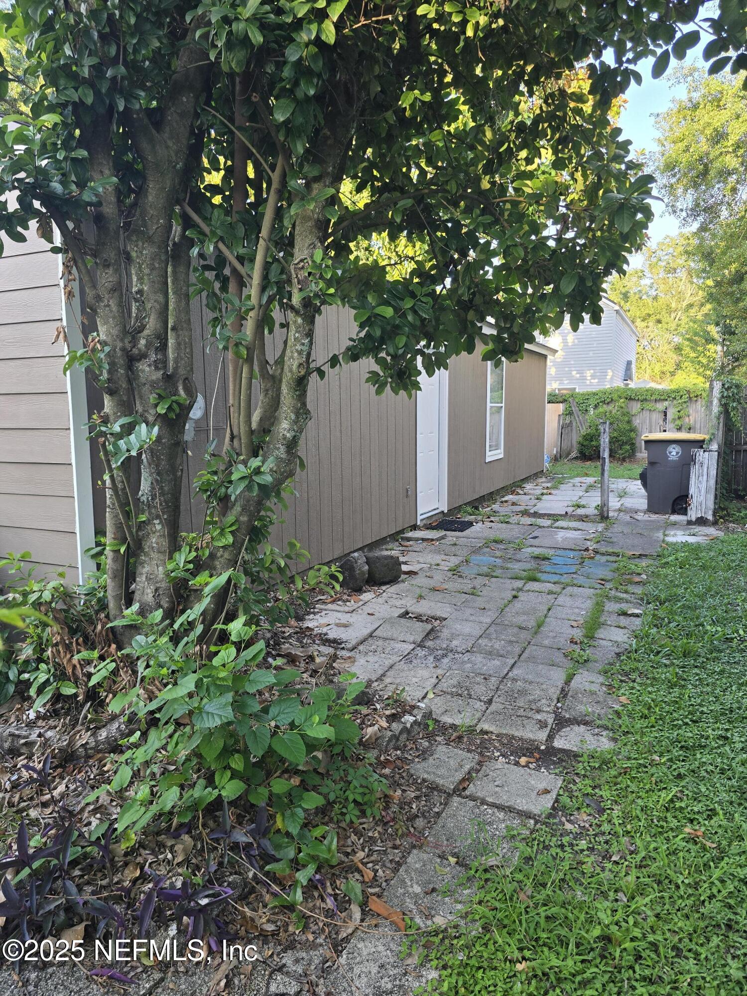 5127 SOMERTON Court