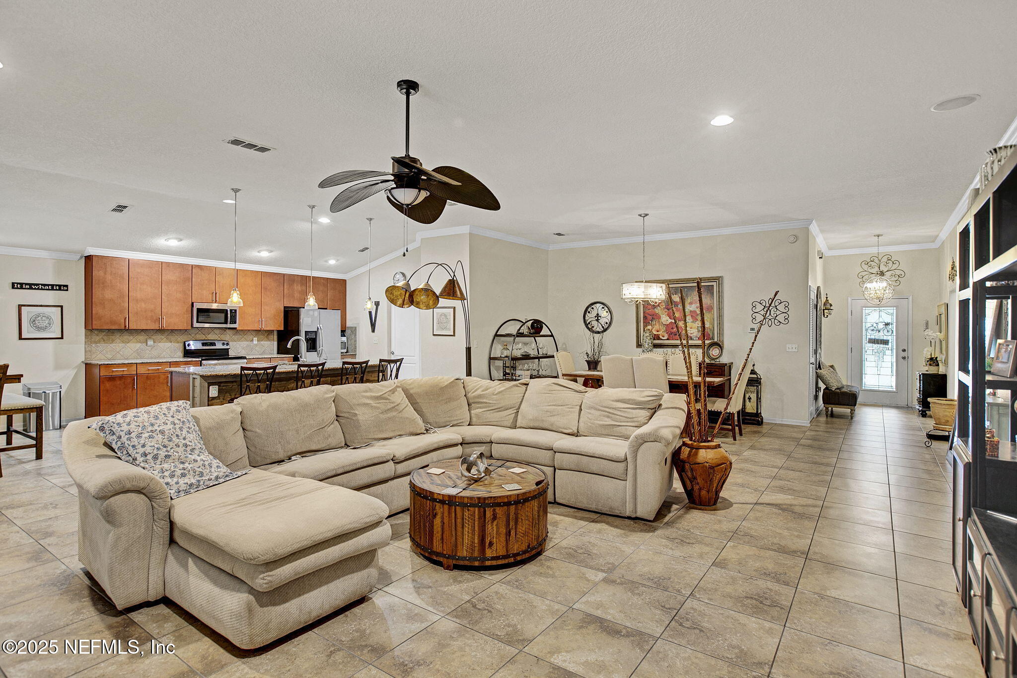 105 RIVER DEE Drive, St. Johns
