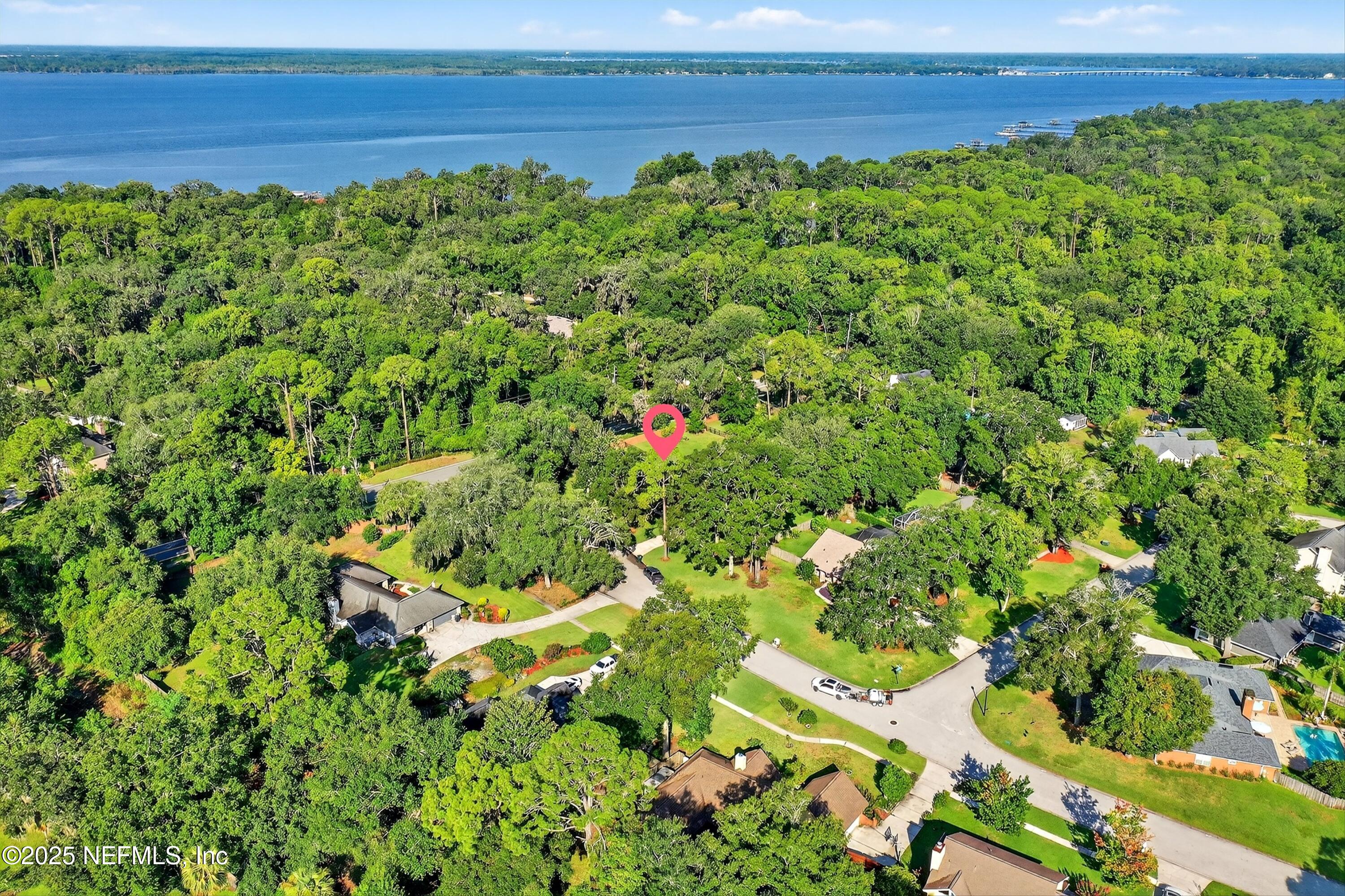 1704 PLANTATION OAKS Drive