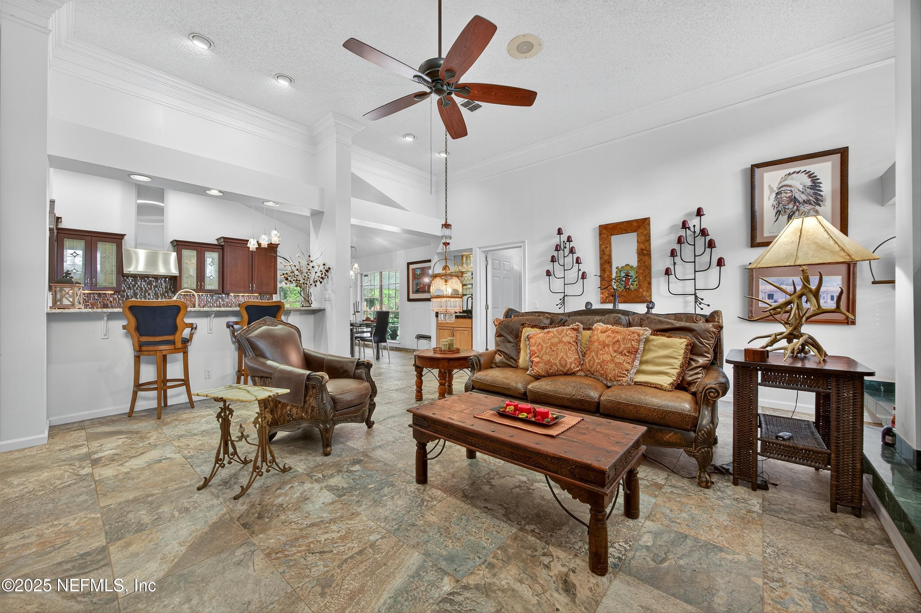 1704 PLANTATION OAKS Drive