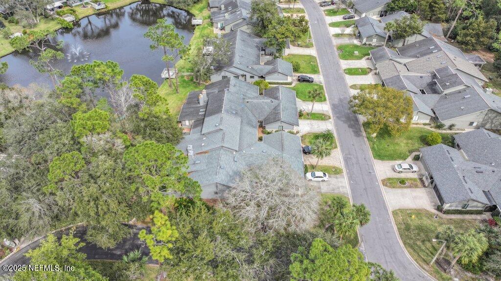 195 DEER LAKE Circle