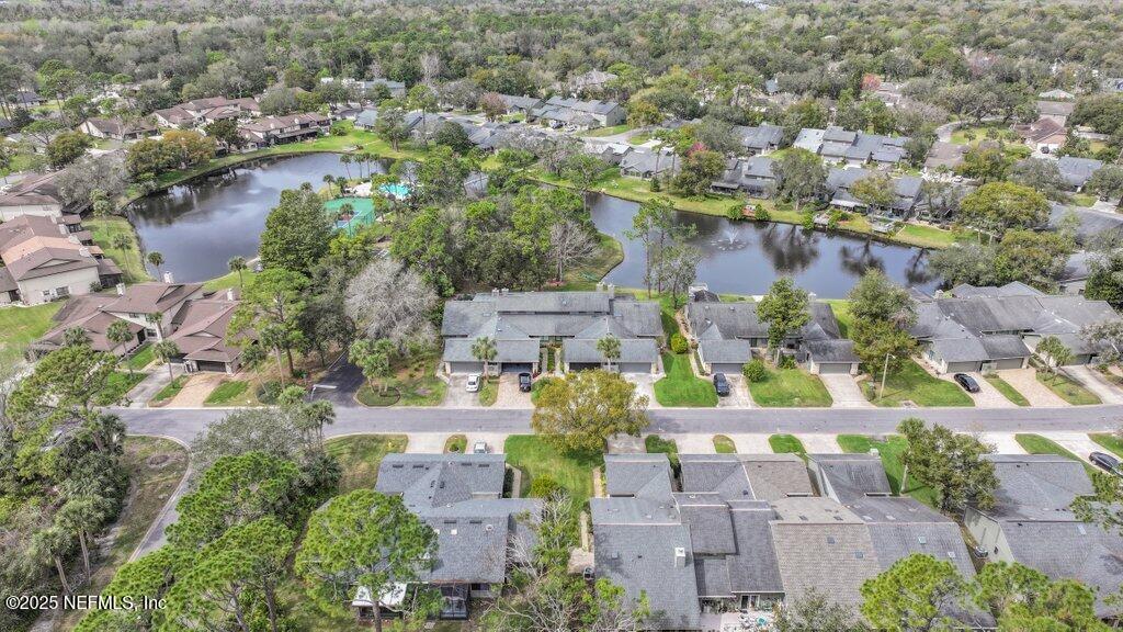 195 DEER LAKE Circle