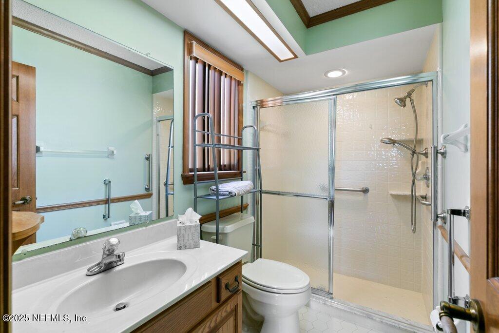 195 DEER LAKE Circle