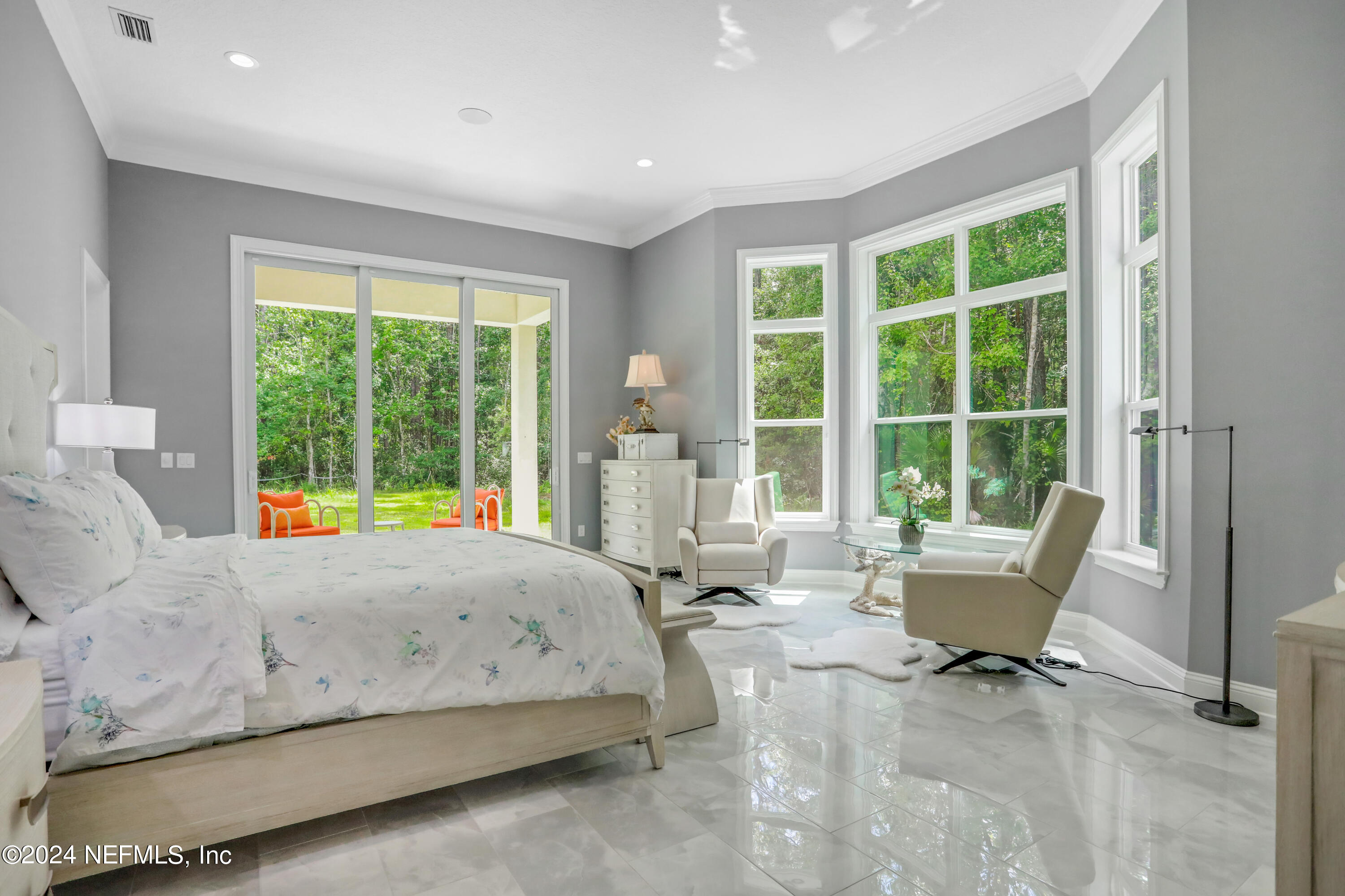 432 AJ MILLS Road