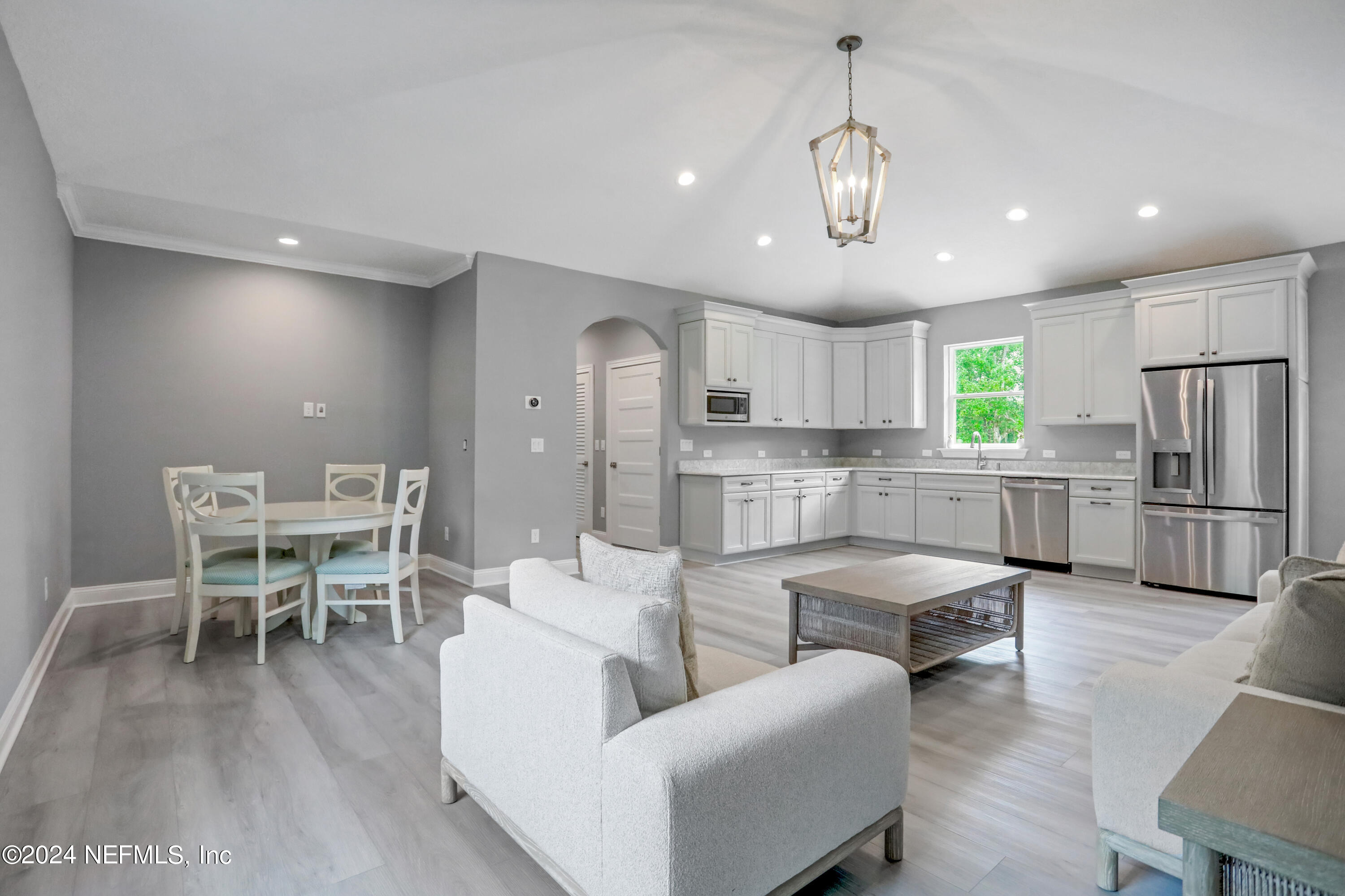 432 AJ MILLS Road