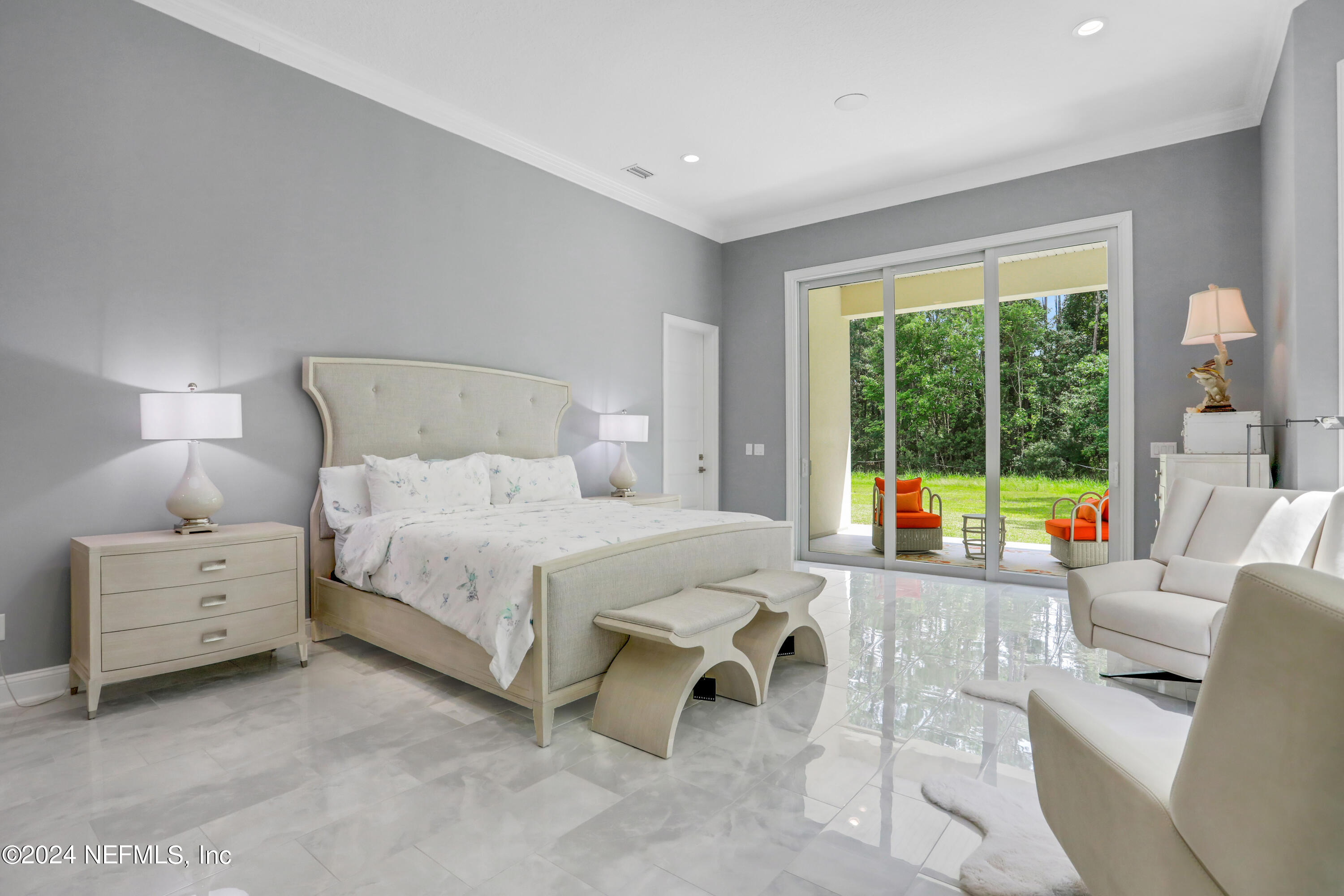 432 AJ MILLS Road