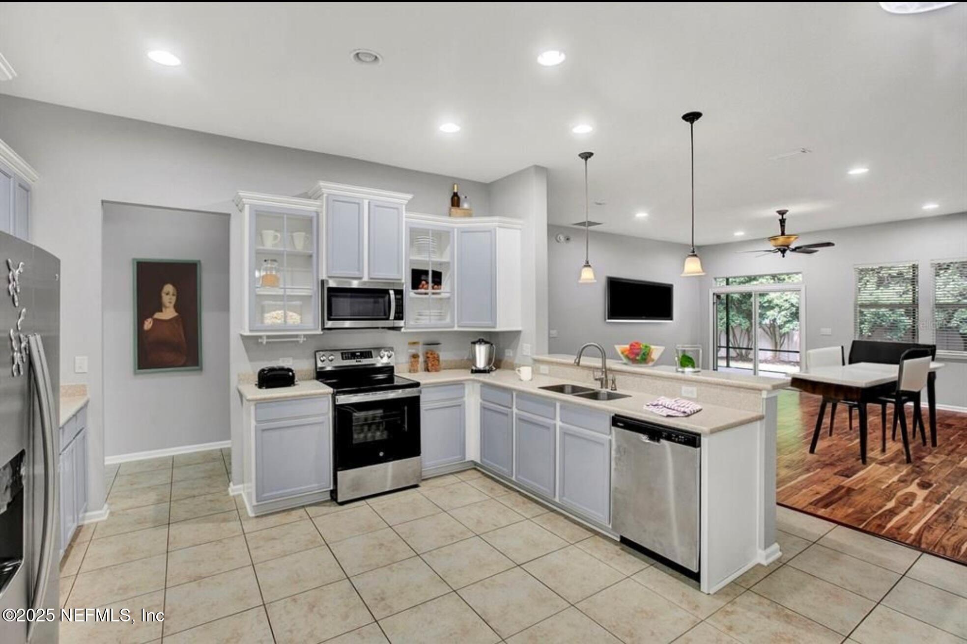 3060 PLANTATION RIDGE Drive