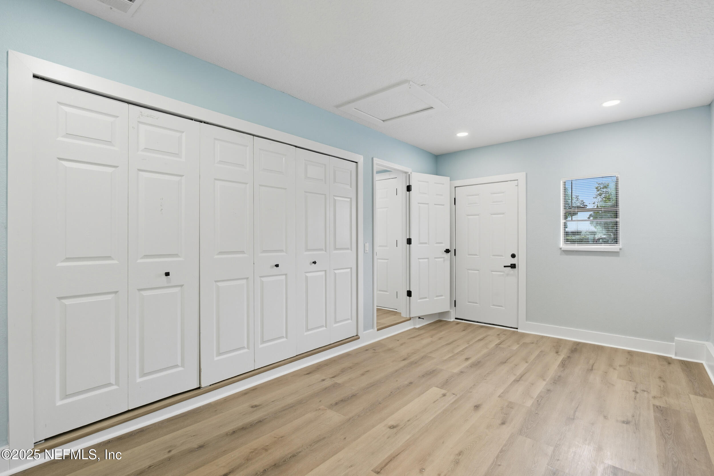 2432 GREEN SPRING Drive