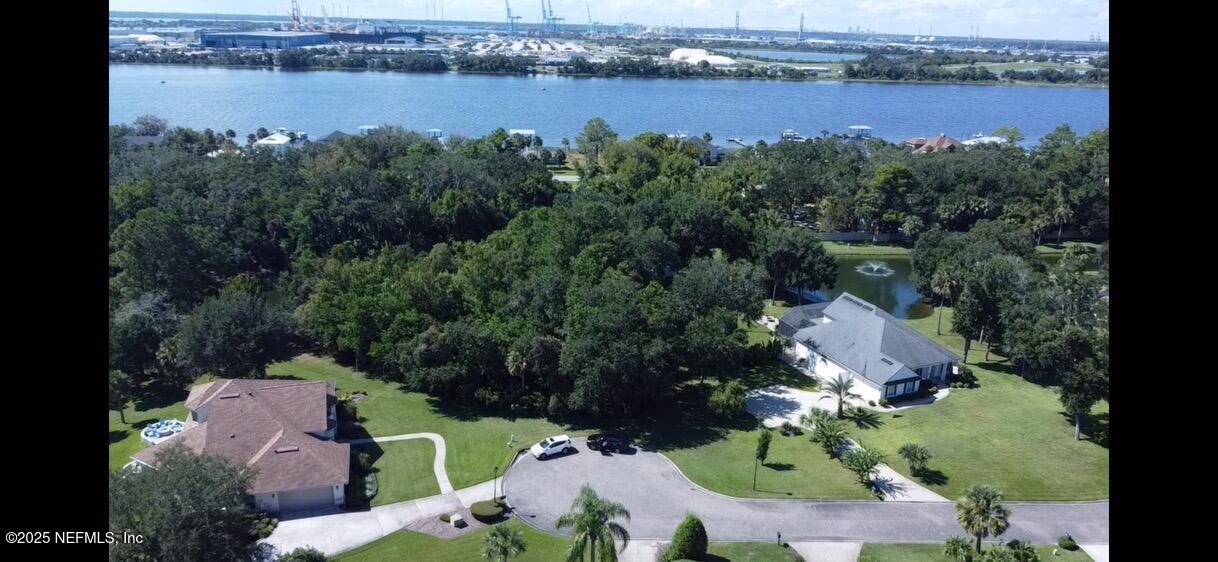 0 E GRAND CAYMAN Road E