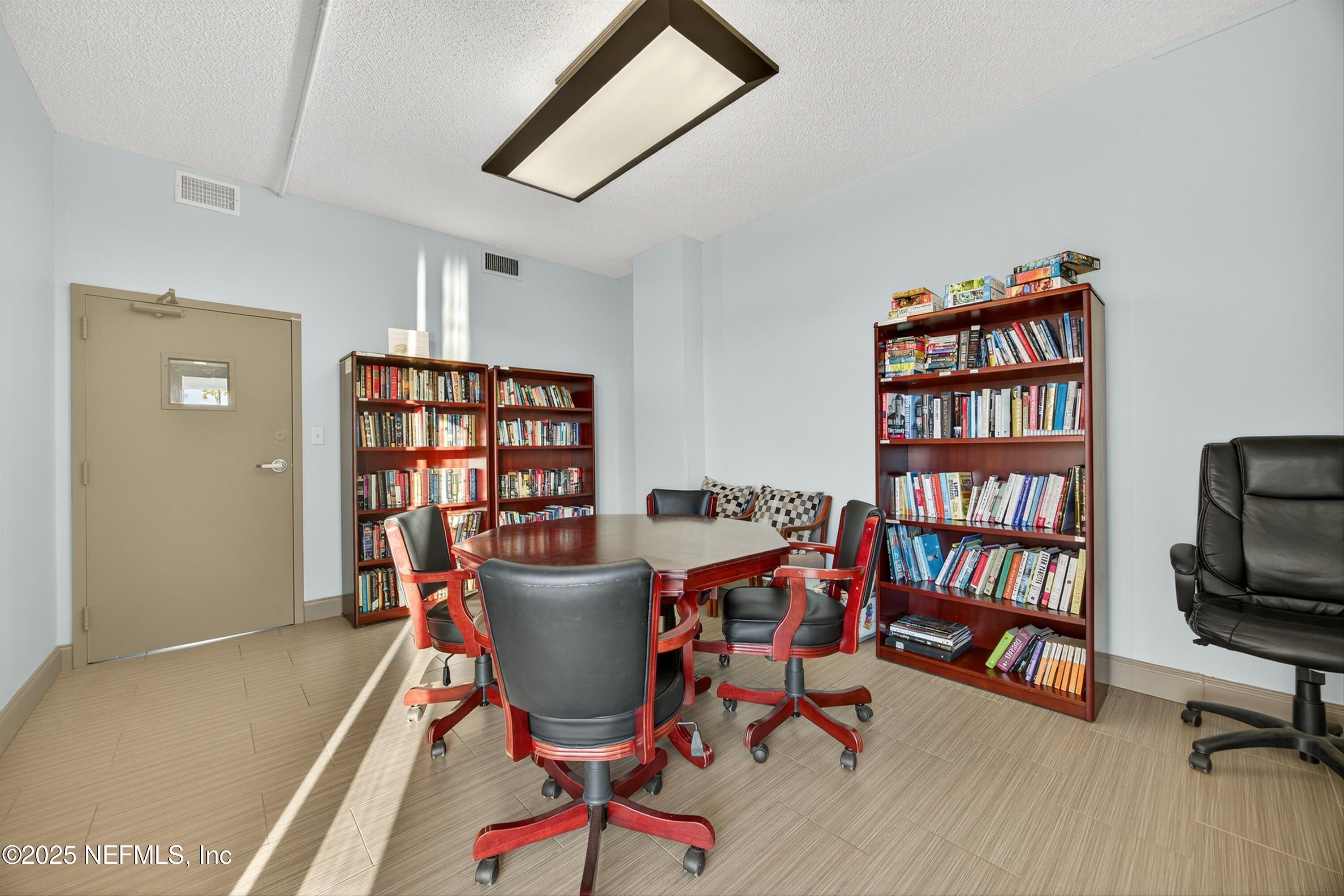 1301 1ST Street S 903