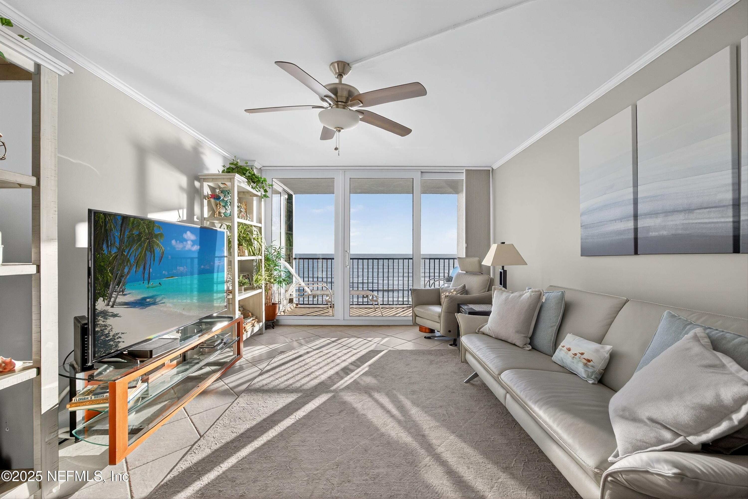 1301 1ST Street S 903