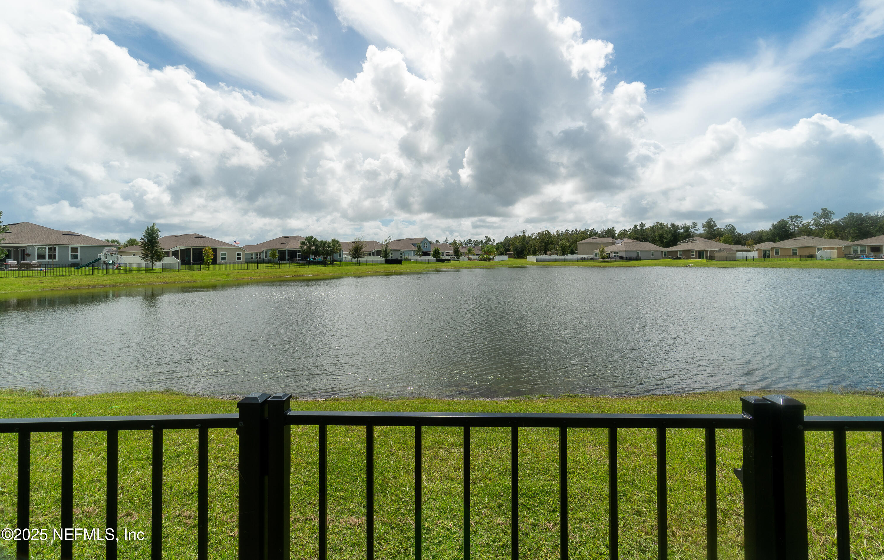2331 EVENING OAKS Lane