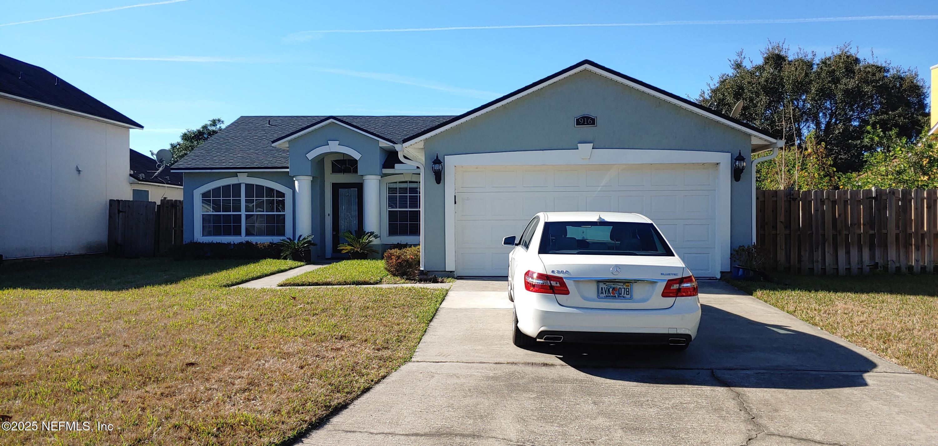 916 HYANNIS PORT Drive