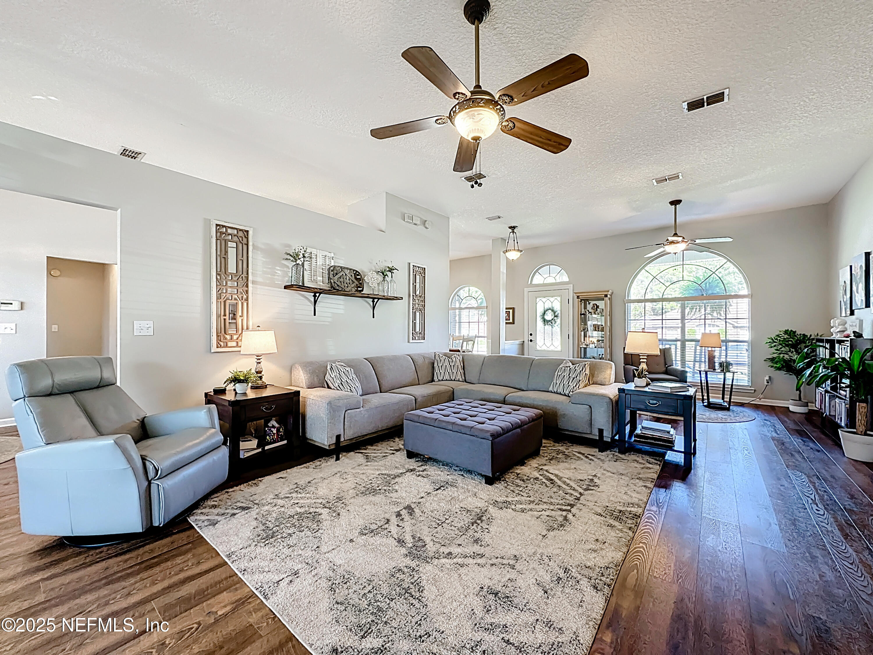 10700 GRAYSON Court
