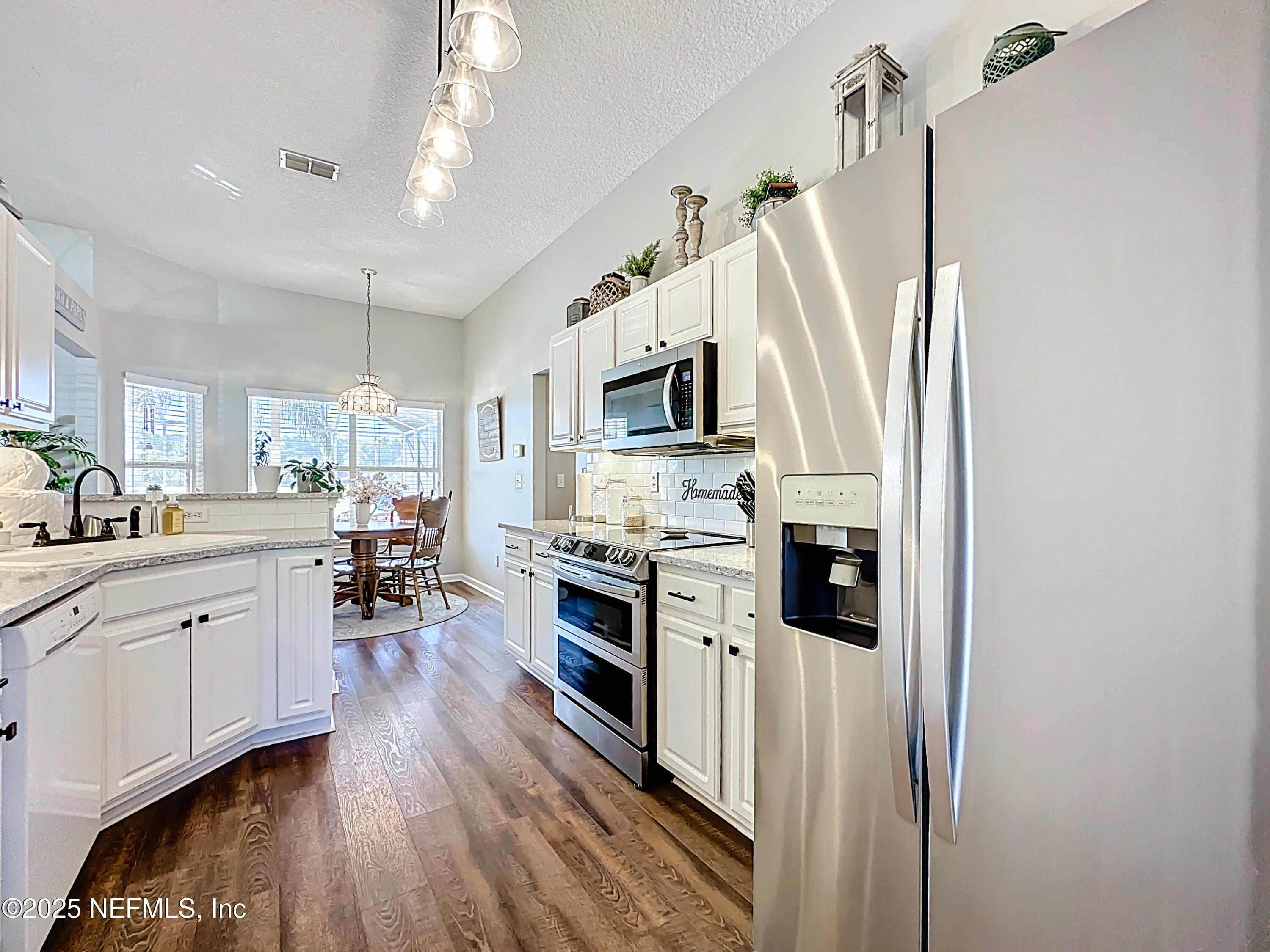 10700 GRAYSON Court