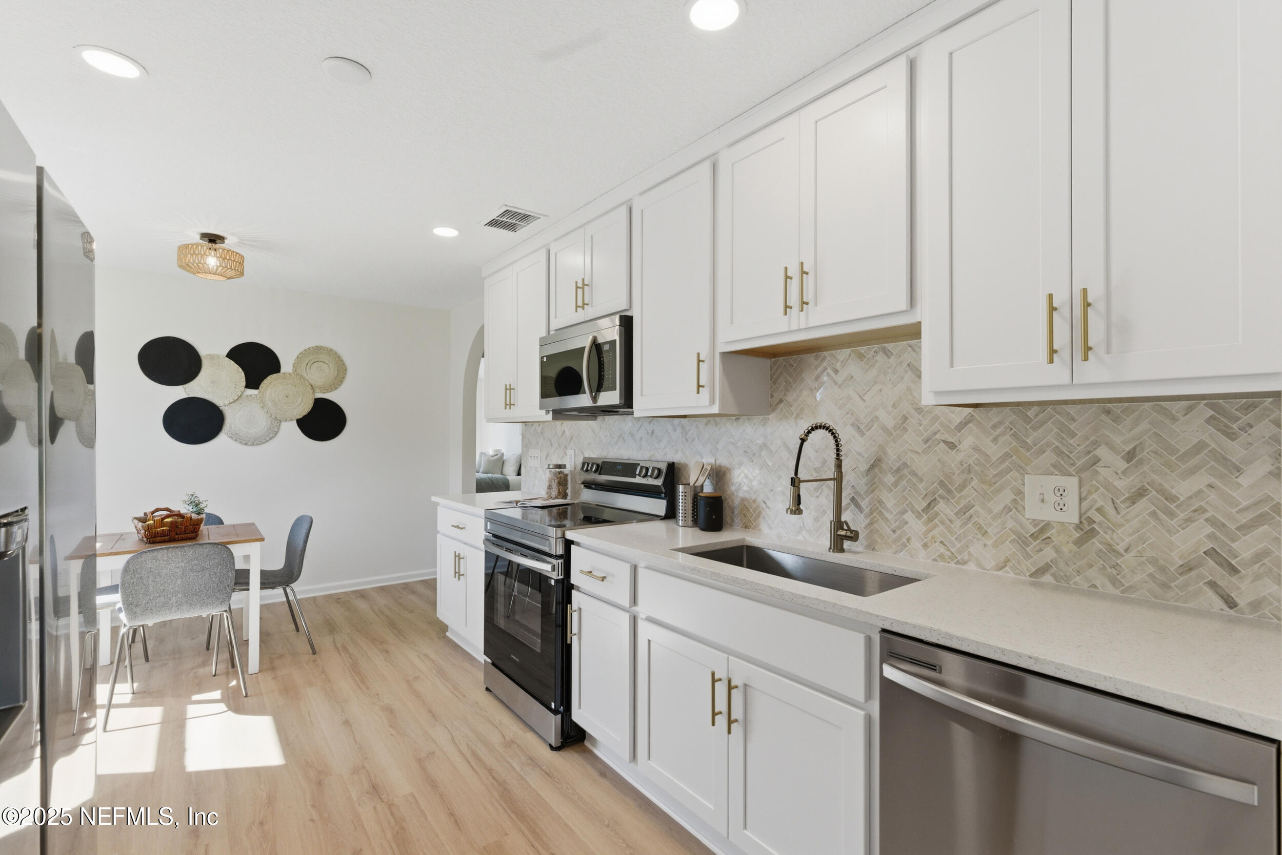 1191 BLUE EAGLE Trail