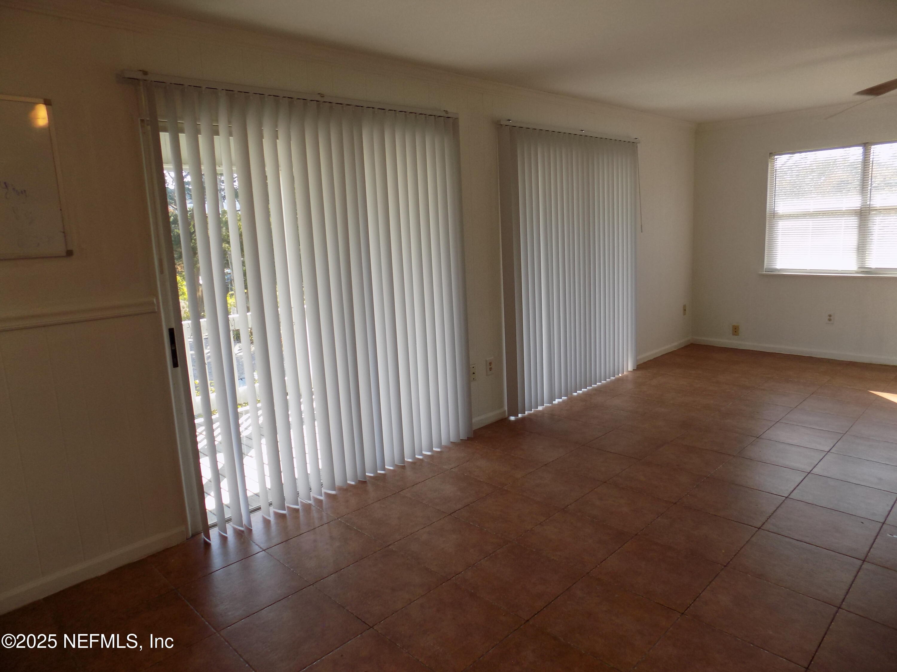 57 S FLETCHER Avenue C2