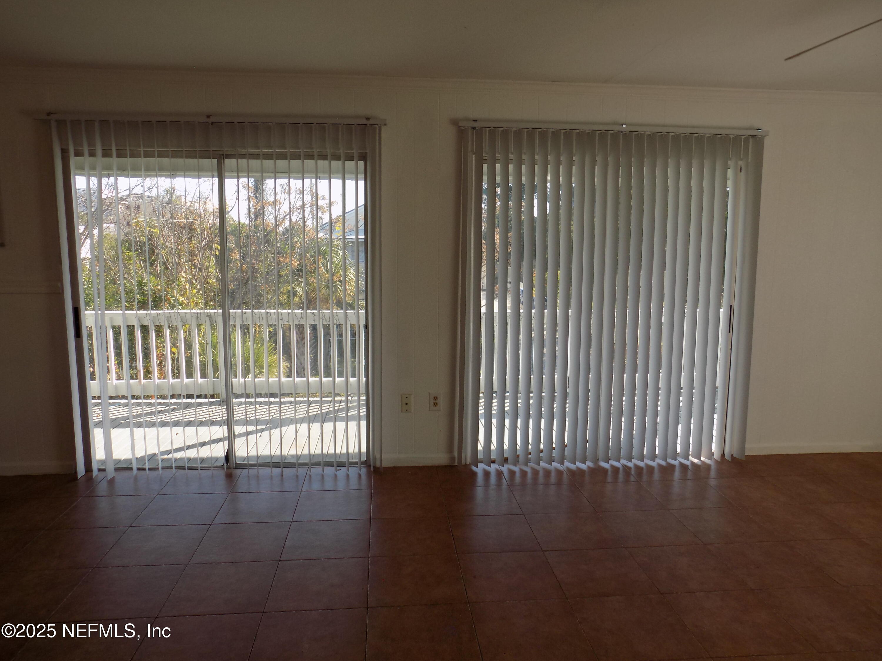 57 S FLETCHER Avenue C2