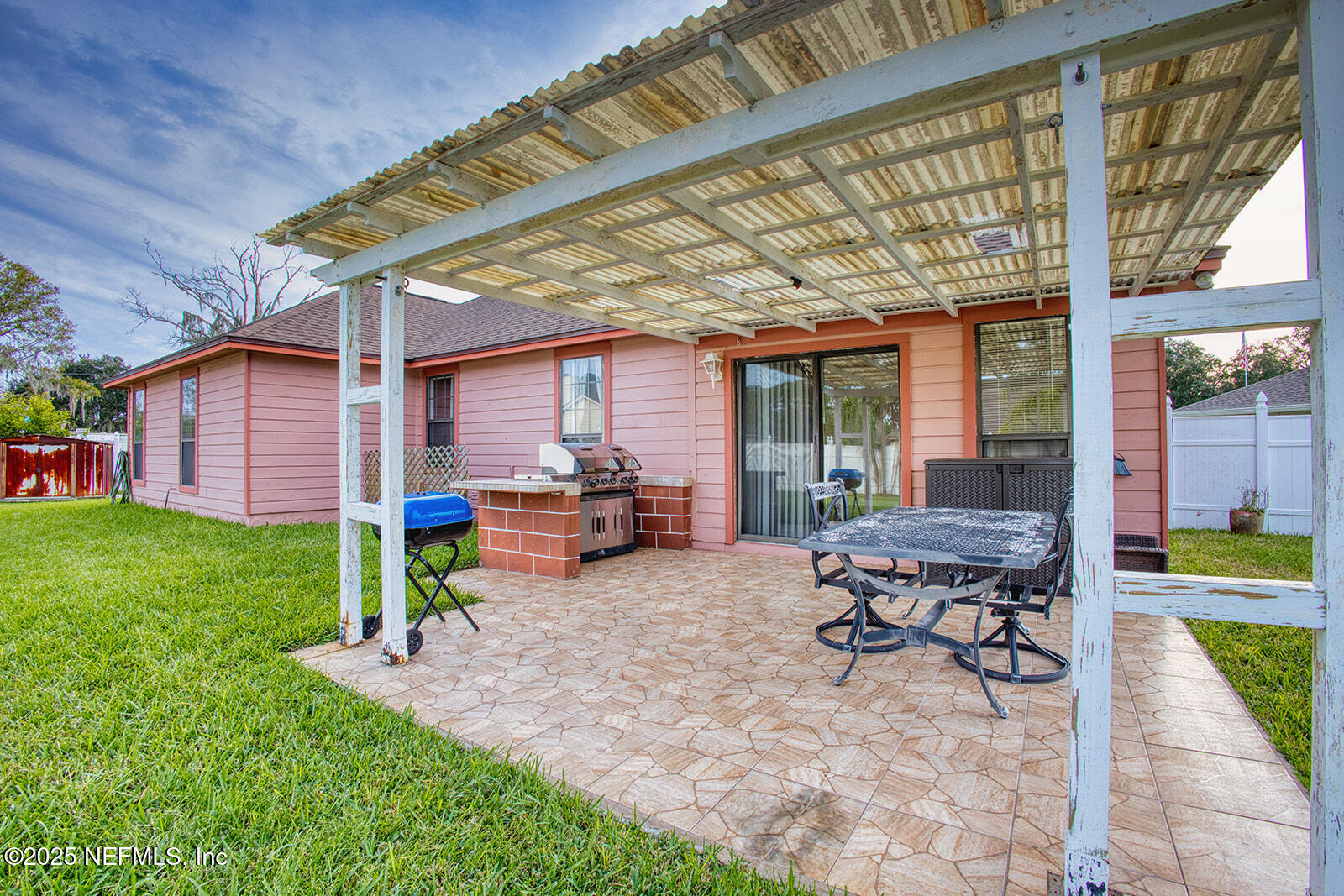 2624 SHARPSBURG Court