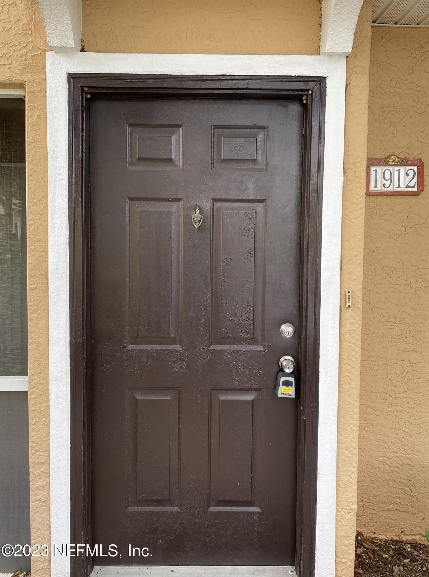 10075 GATE Parkway 1912