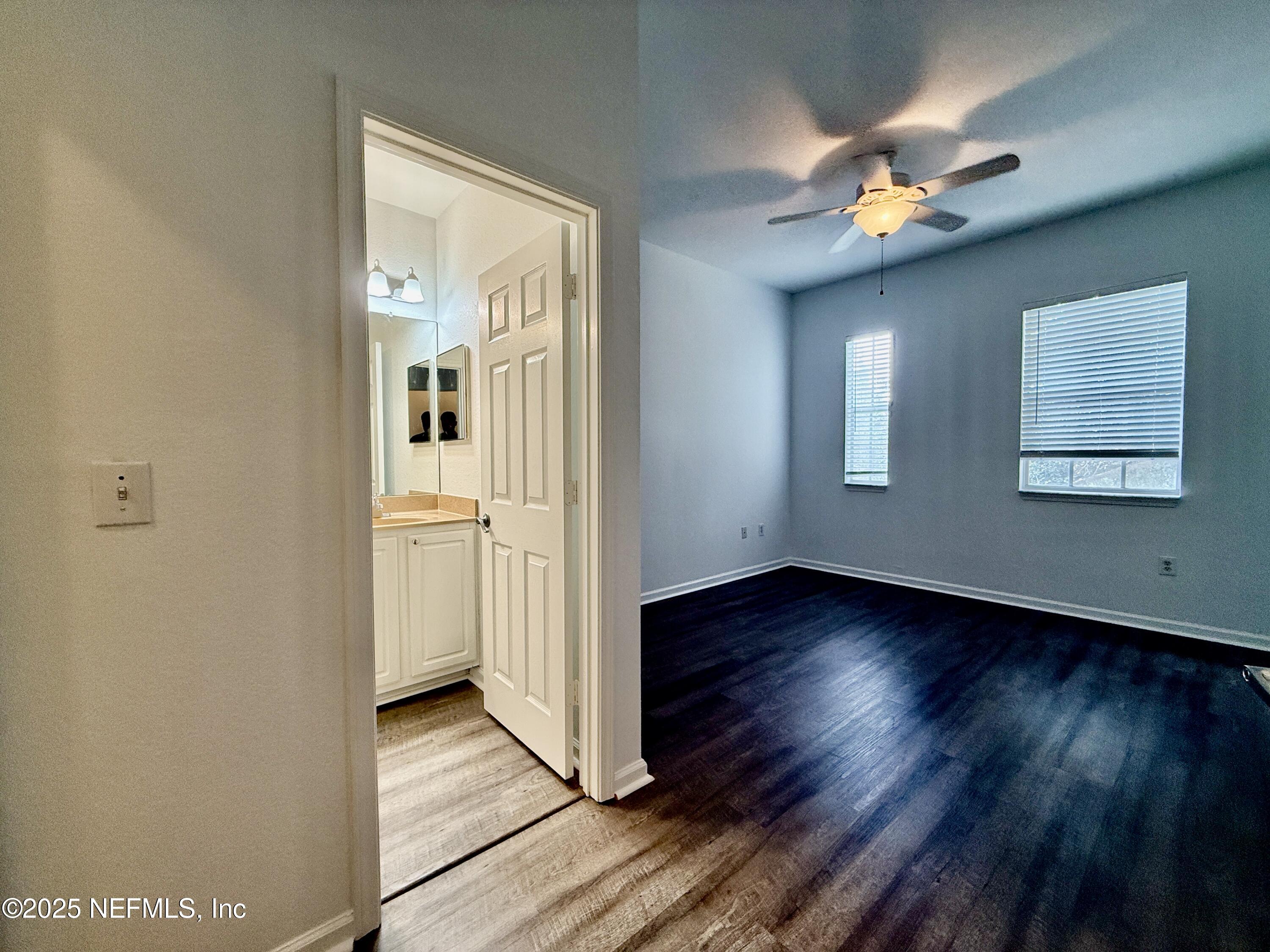 10075 GATE Parkway 1912