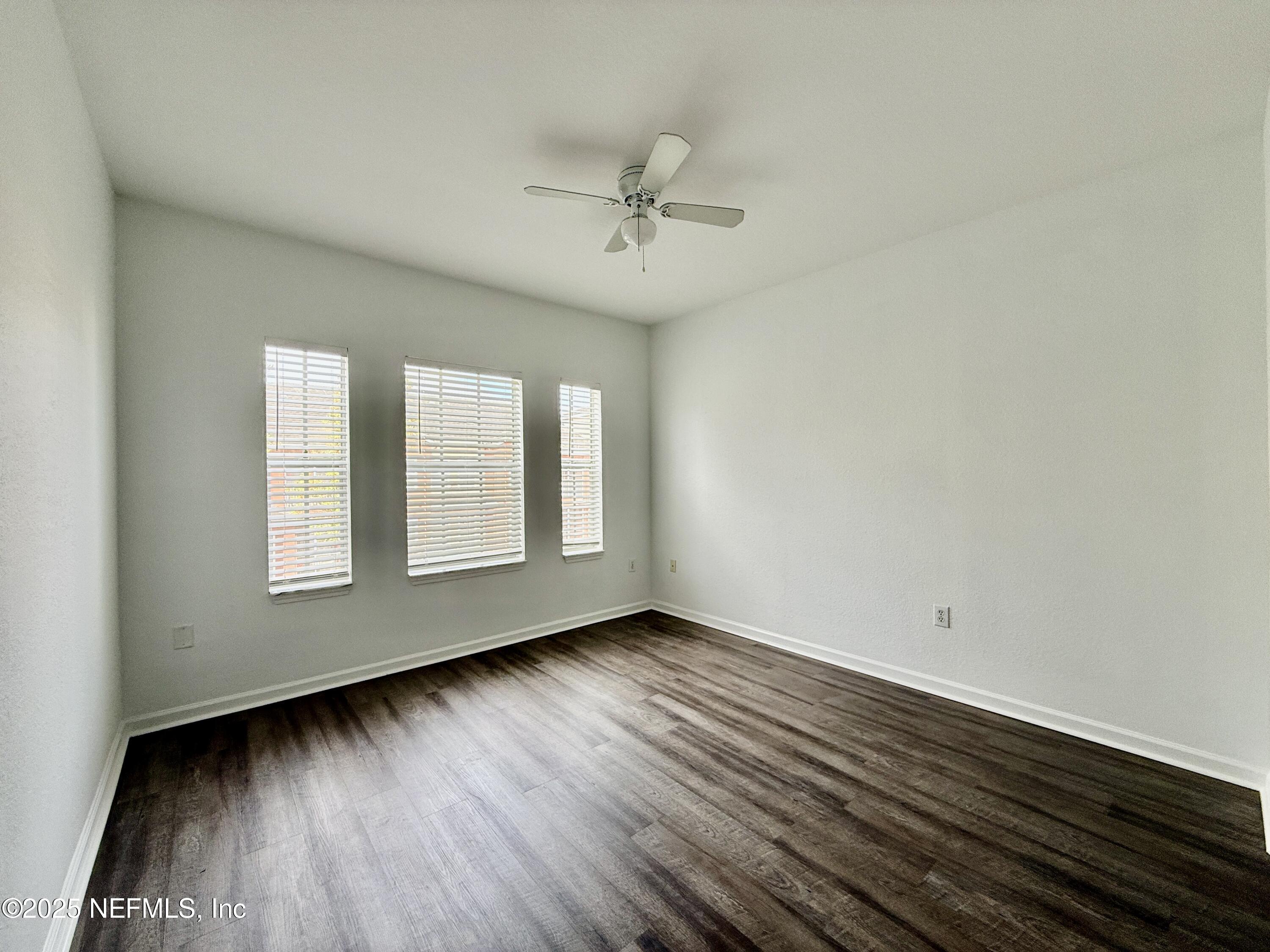 10075 GATE Parkway 1912