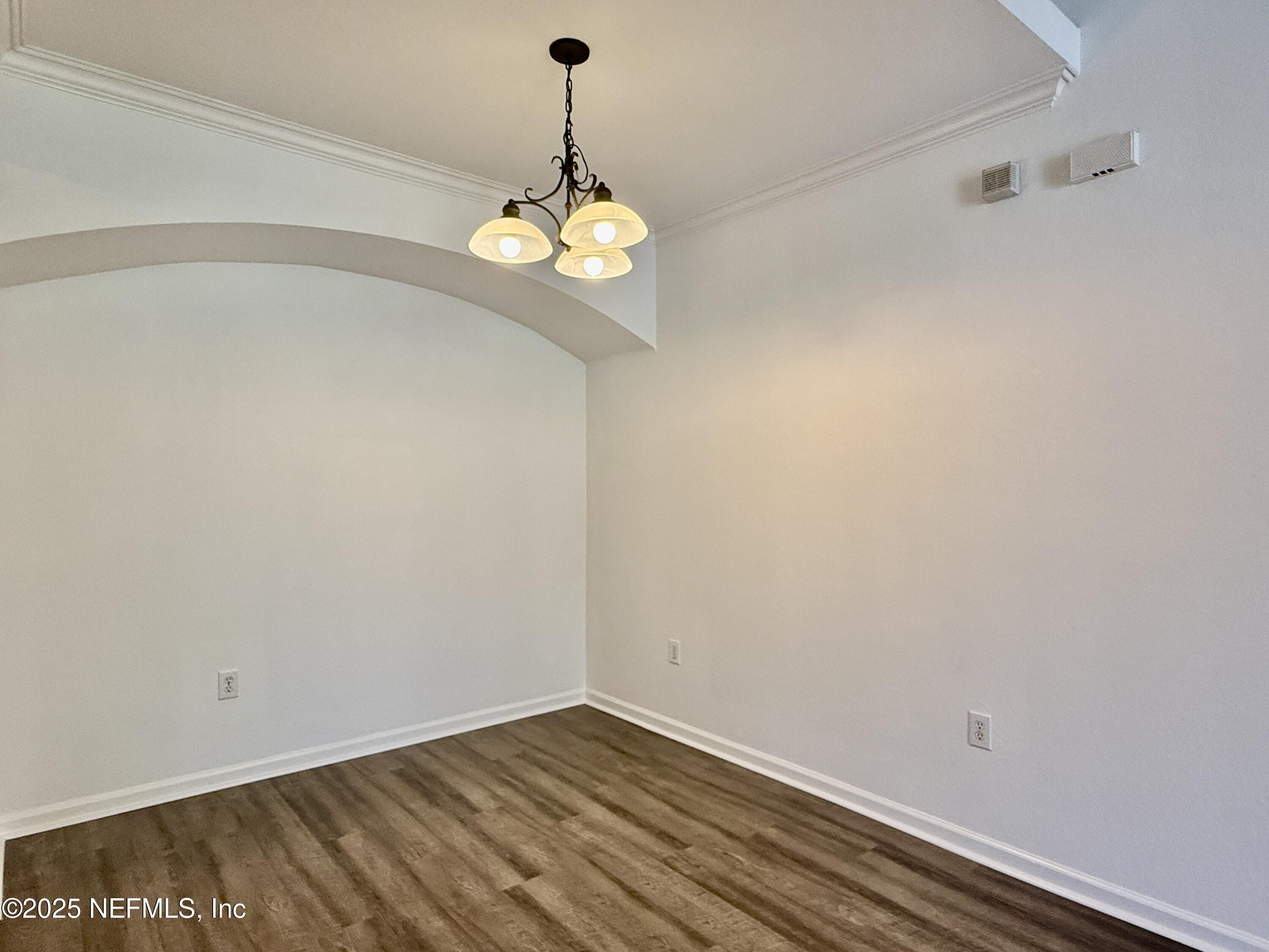 10075 GATE Parkway 1912