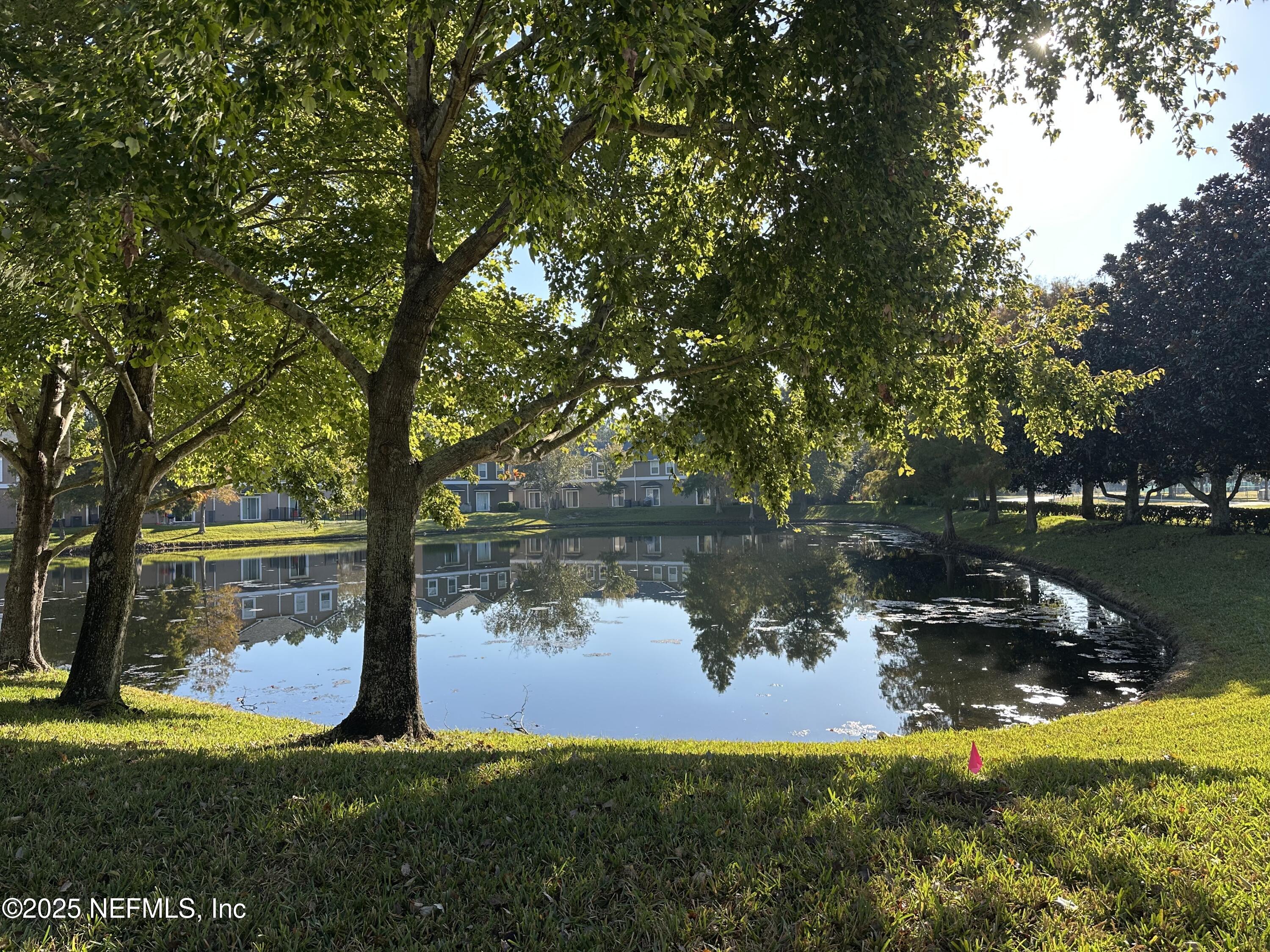 105 LEESE Drive, St. Johns