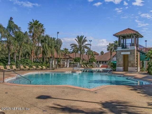 105 LEESE Drive, St. Johns