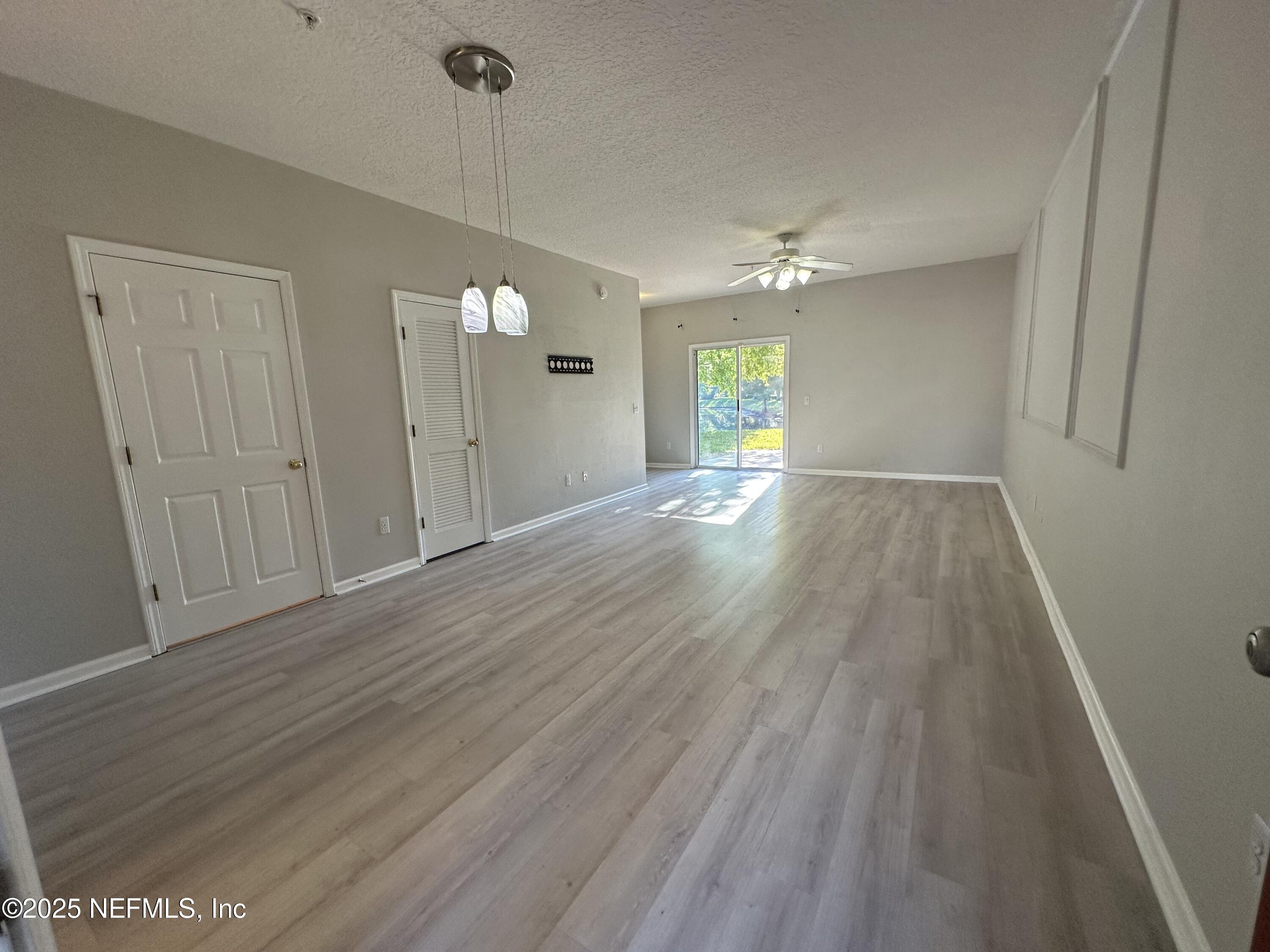 105 LEESE Drive, St. Johns